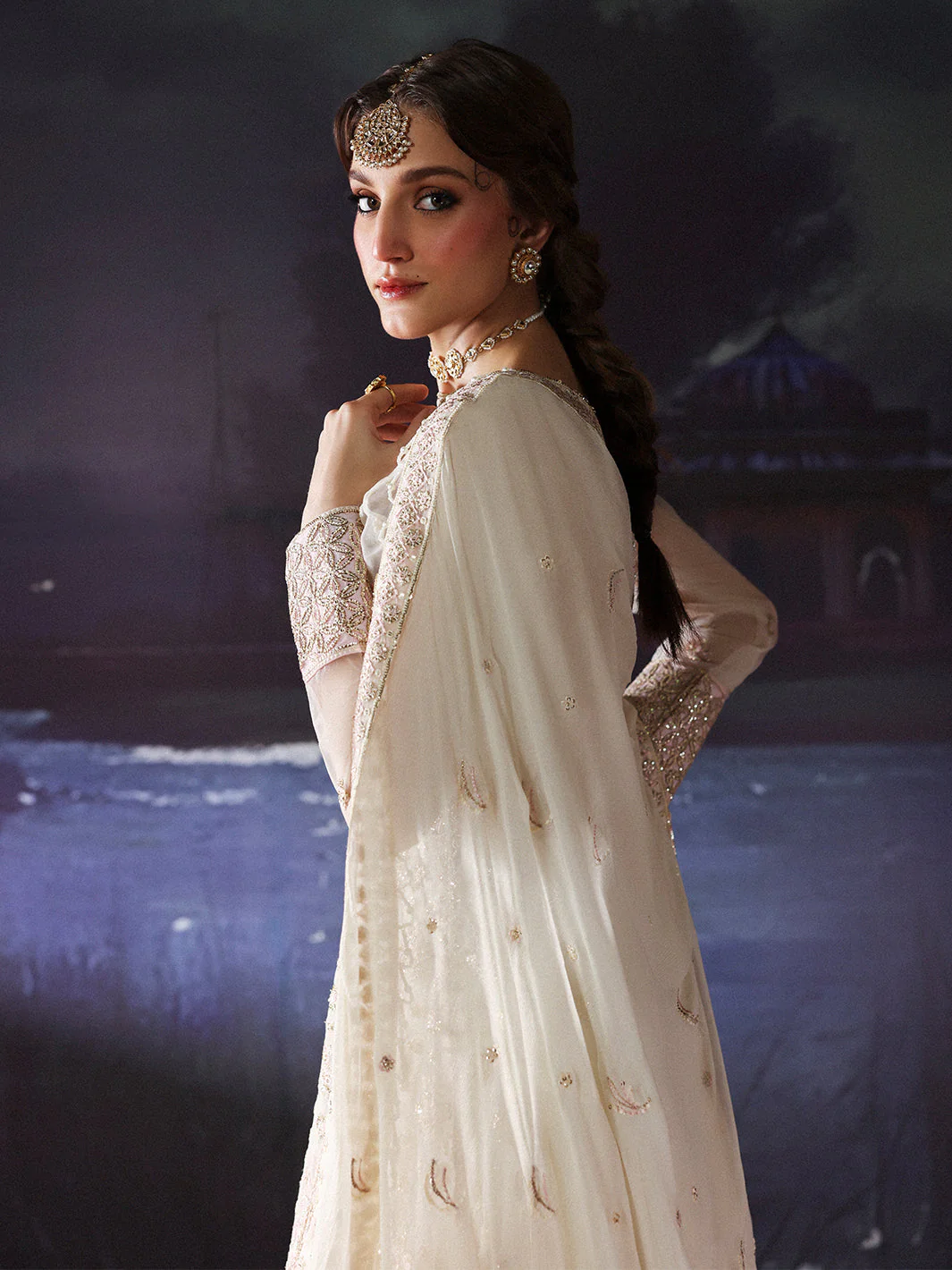 Mahnur Pakeezah Luxury Formals – Nureh | PK - 06 - Image 7