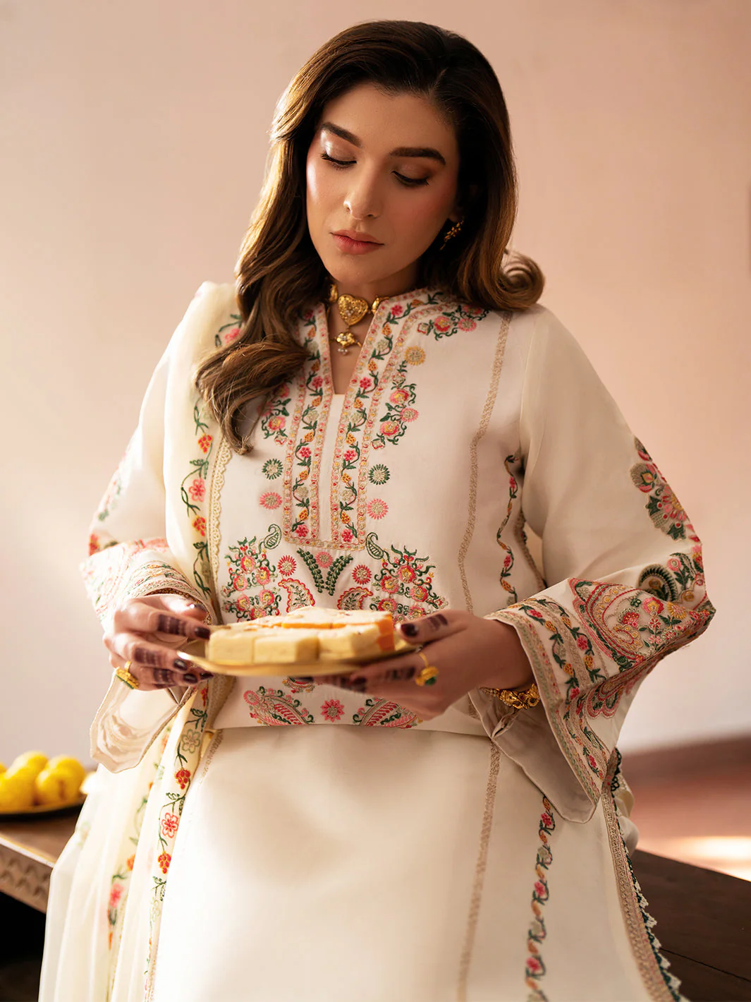 Mahnur Satrangi Lawn – ST-07 - Image 4