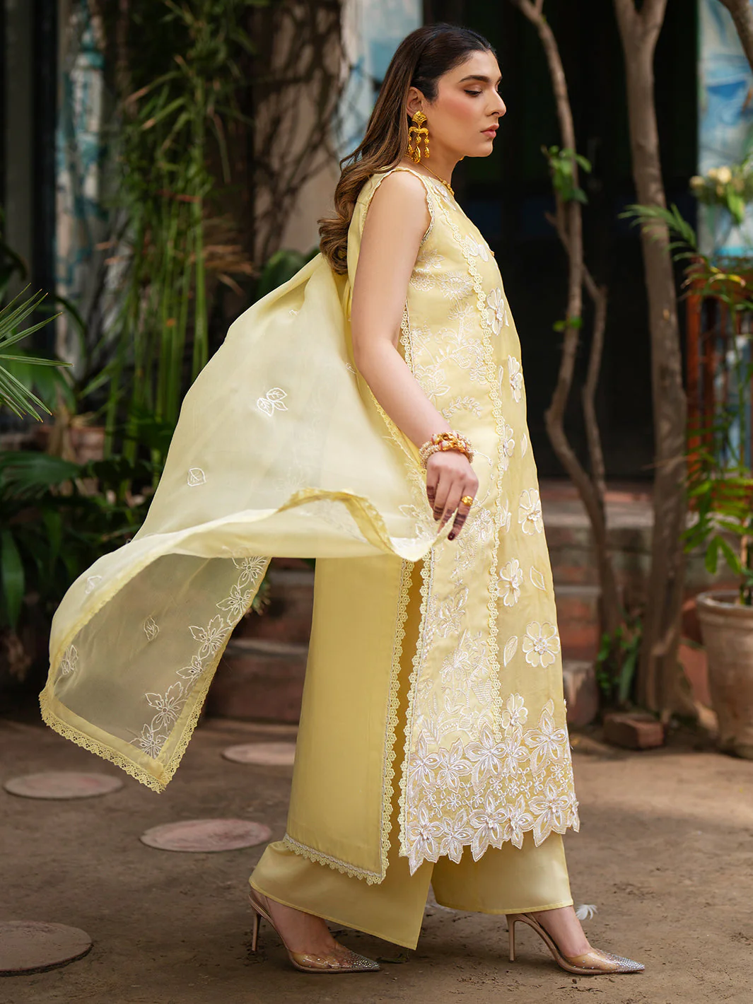 Mahnur Satrangi Lawn – ST-11 - Image 8