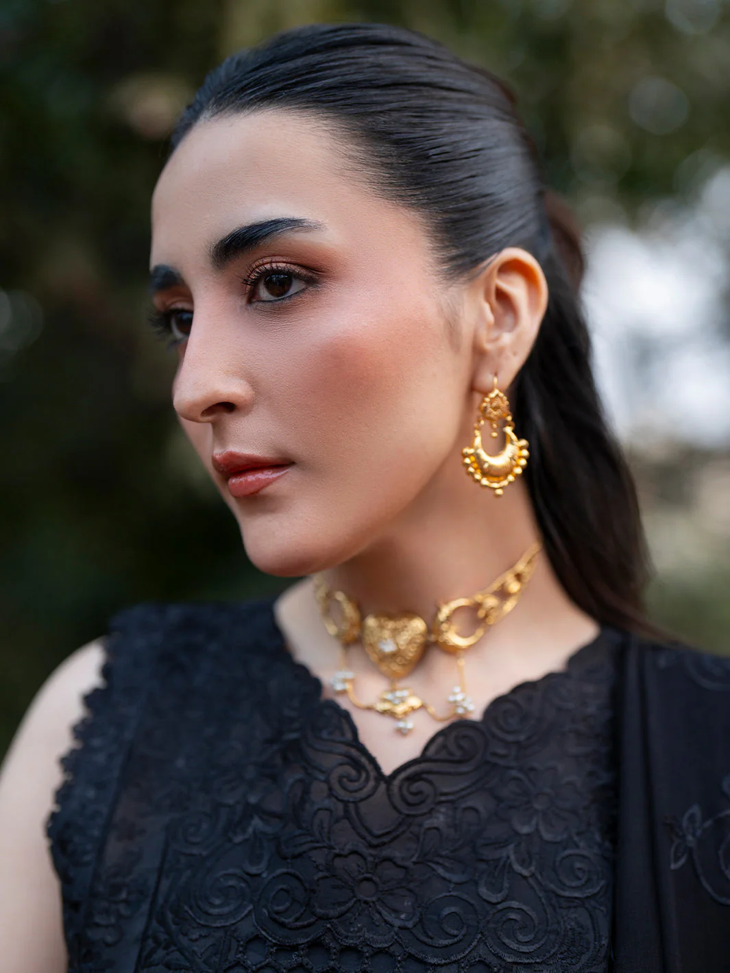 Mahnur Satrangi Lawn – ST-12 - Image 4