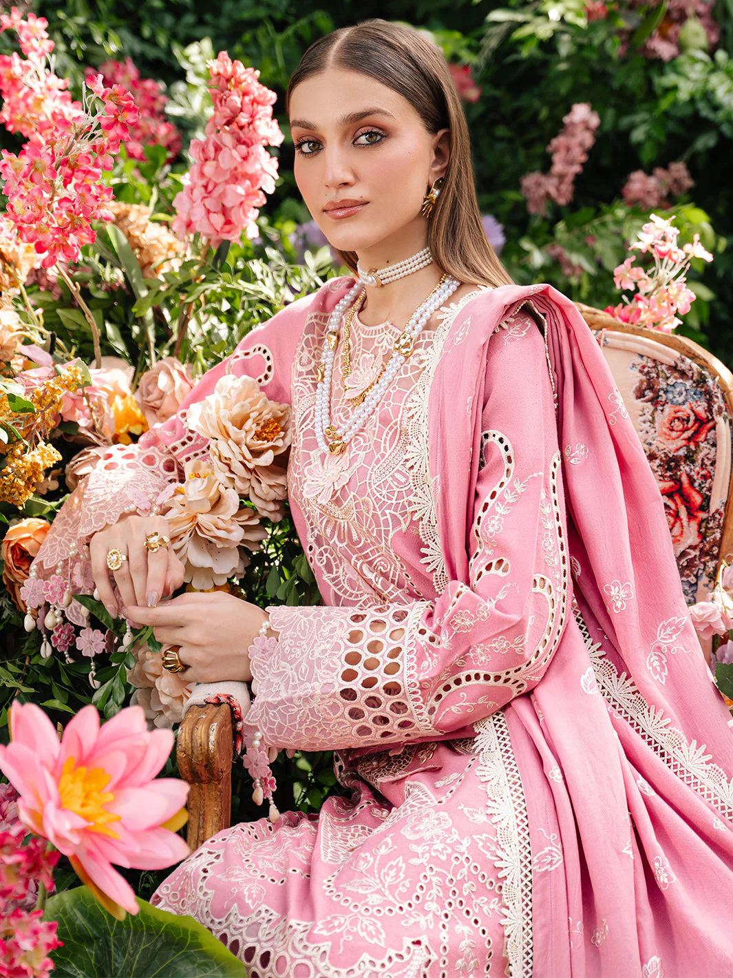 Mahnur Secret Garden Karandi Winter – SG-004 - Image 5