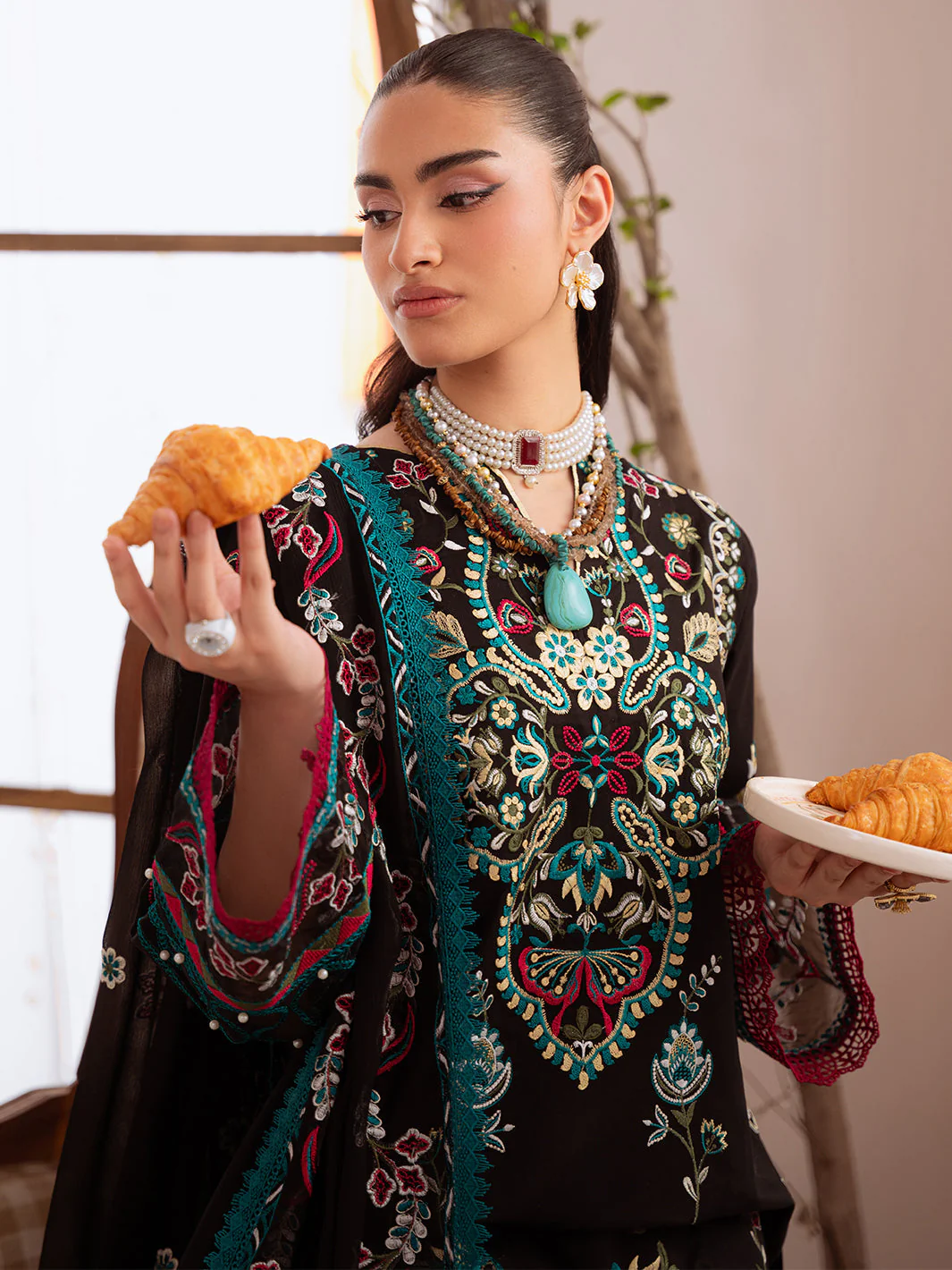 Mahnur Shanaya Lawn Spring/Summer '26 – SN-08 - Image 2