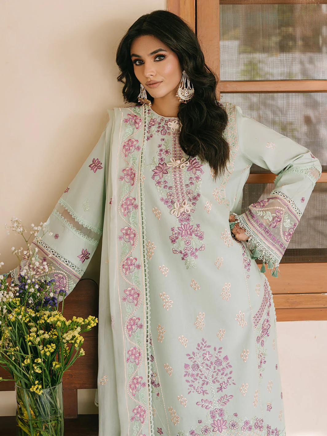 Mahnur Shanaya Luxury Lawn – Hooriya - Image 2