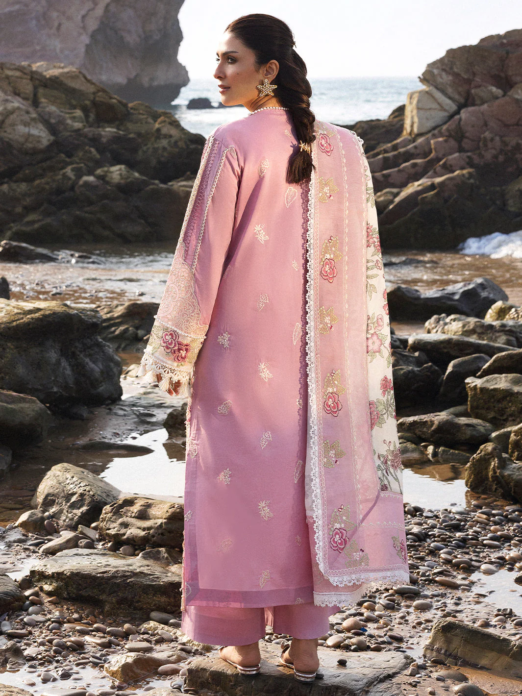 Mahnur Sirene Luxury Lawn – Aria - Image 3