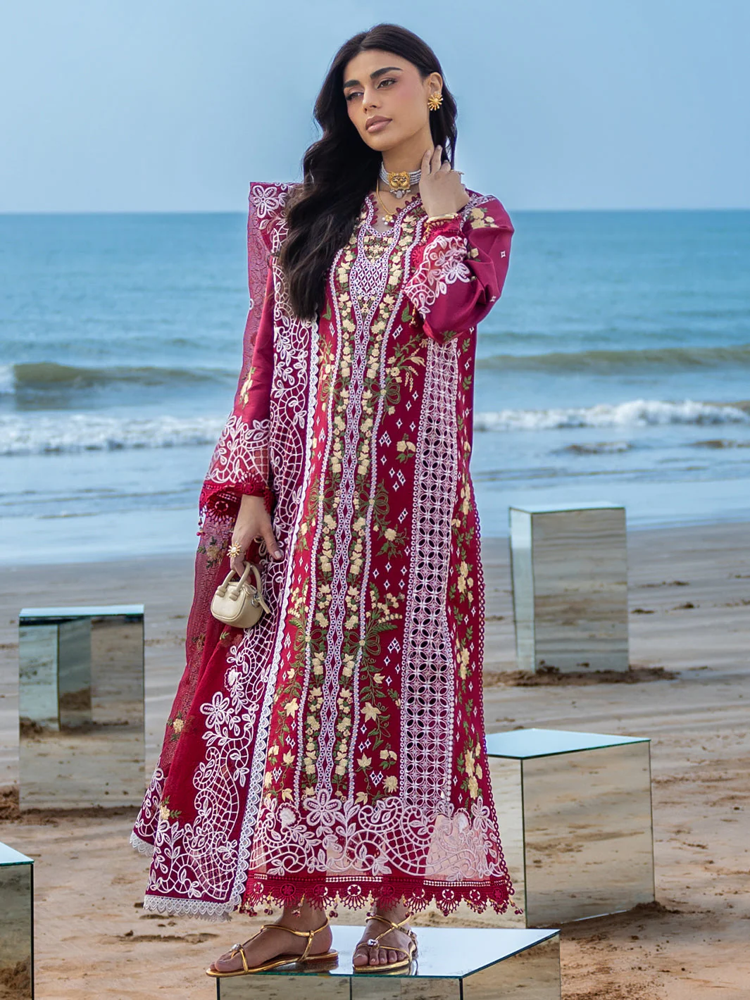 Mahnur Sirene Luxury Lawn – S-011 - Image 3