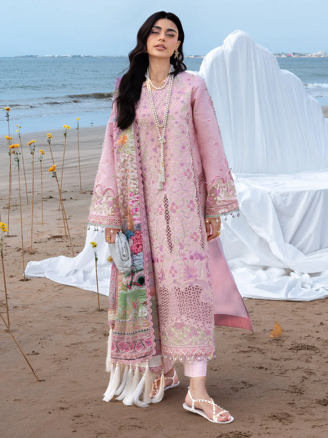 Mahnur Sirene Luxury Lawn – S-012 - Image 3