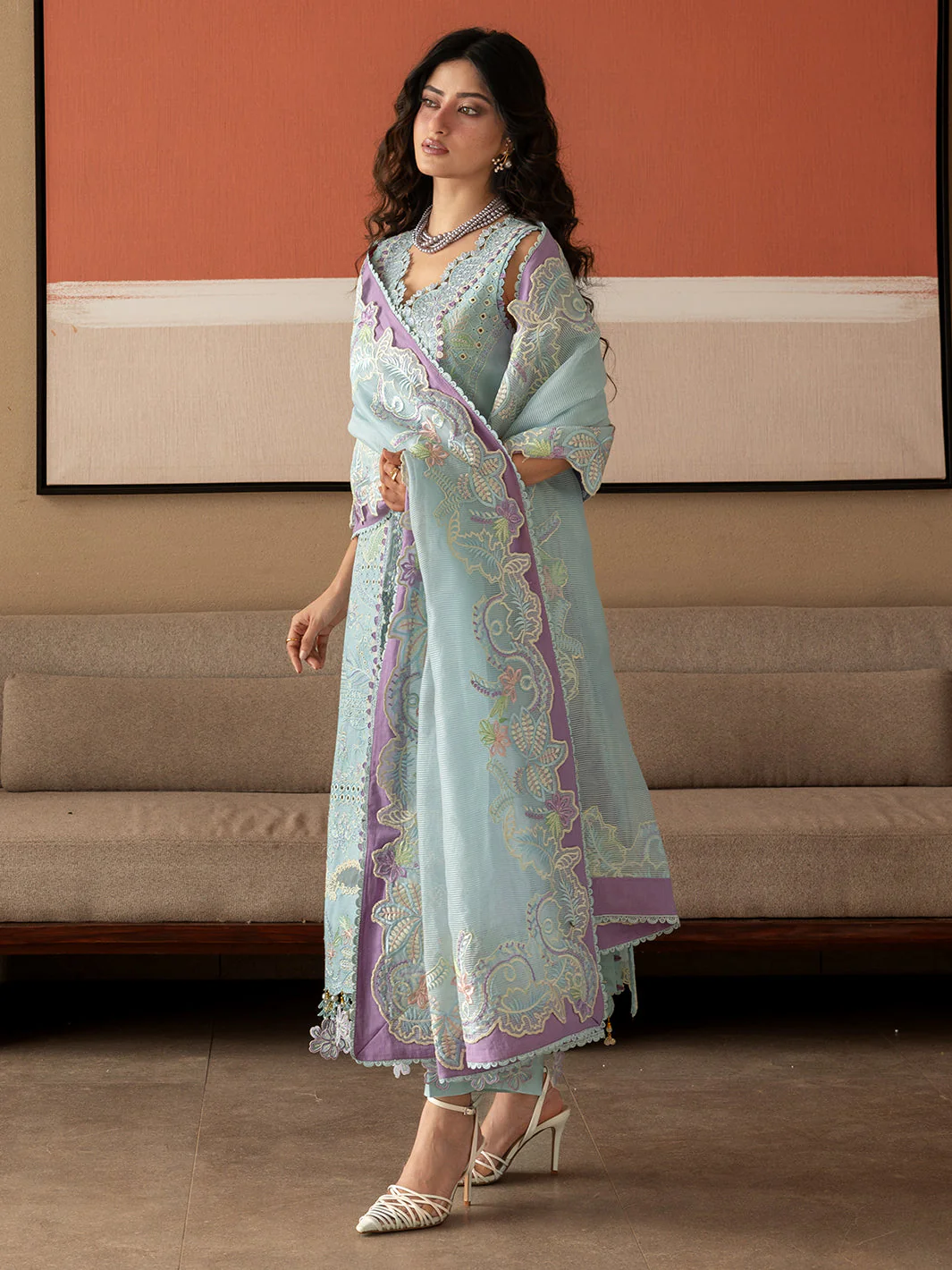 Mahnur Sirene Luxury Lawn – S-013 - Image 3
