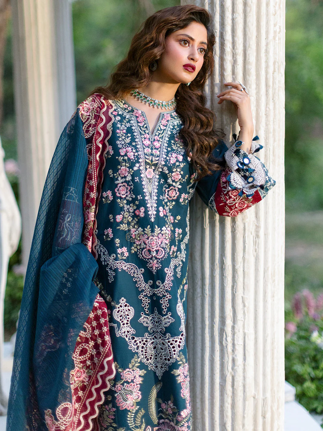 Mahnur Sophie Luxury Lawn – Adelle - Image 4