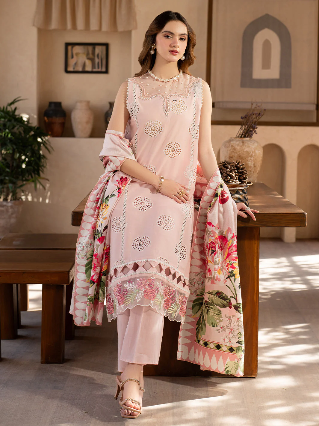 Mahnur Stella Luxury Lawn – SL - 01 A - Image 7