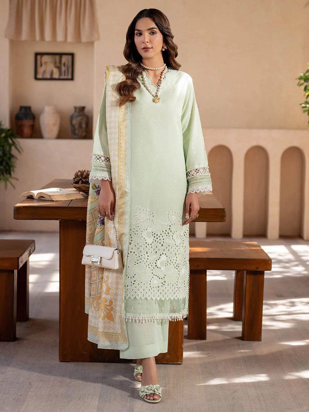 Mahnur Stella Luxury Lawn – SL - 05 B - Image 2