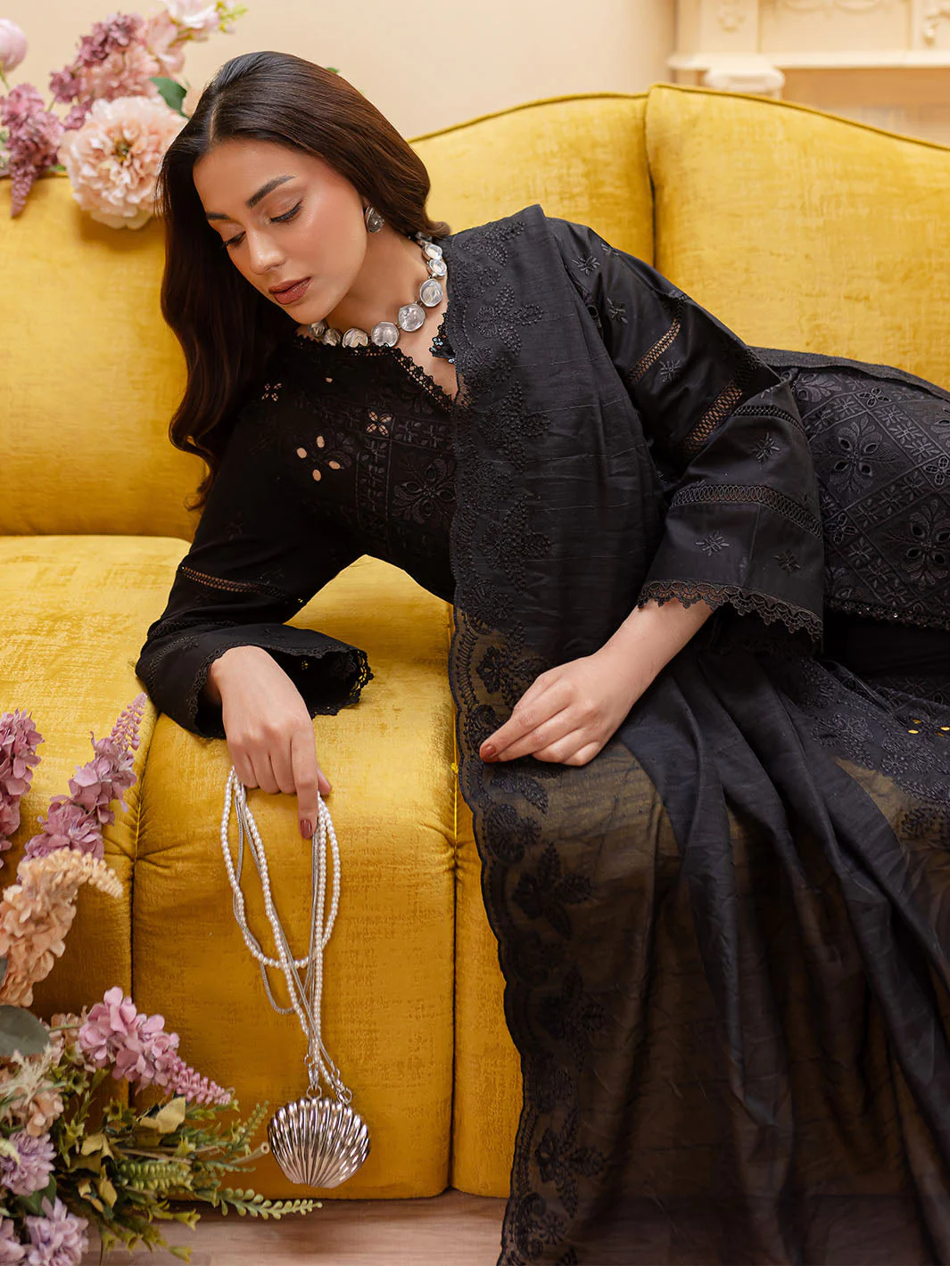 Mahnur Twilight Luxury Lawn – OBSIDIA - Image 8