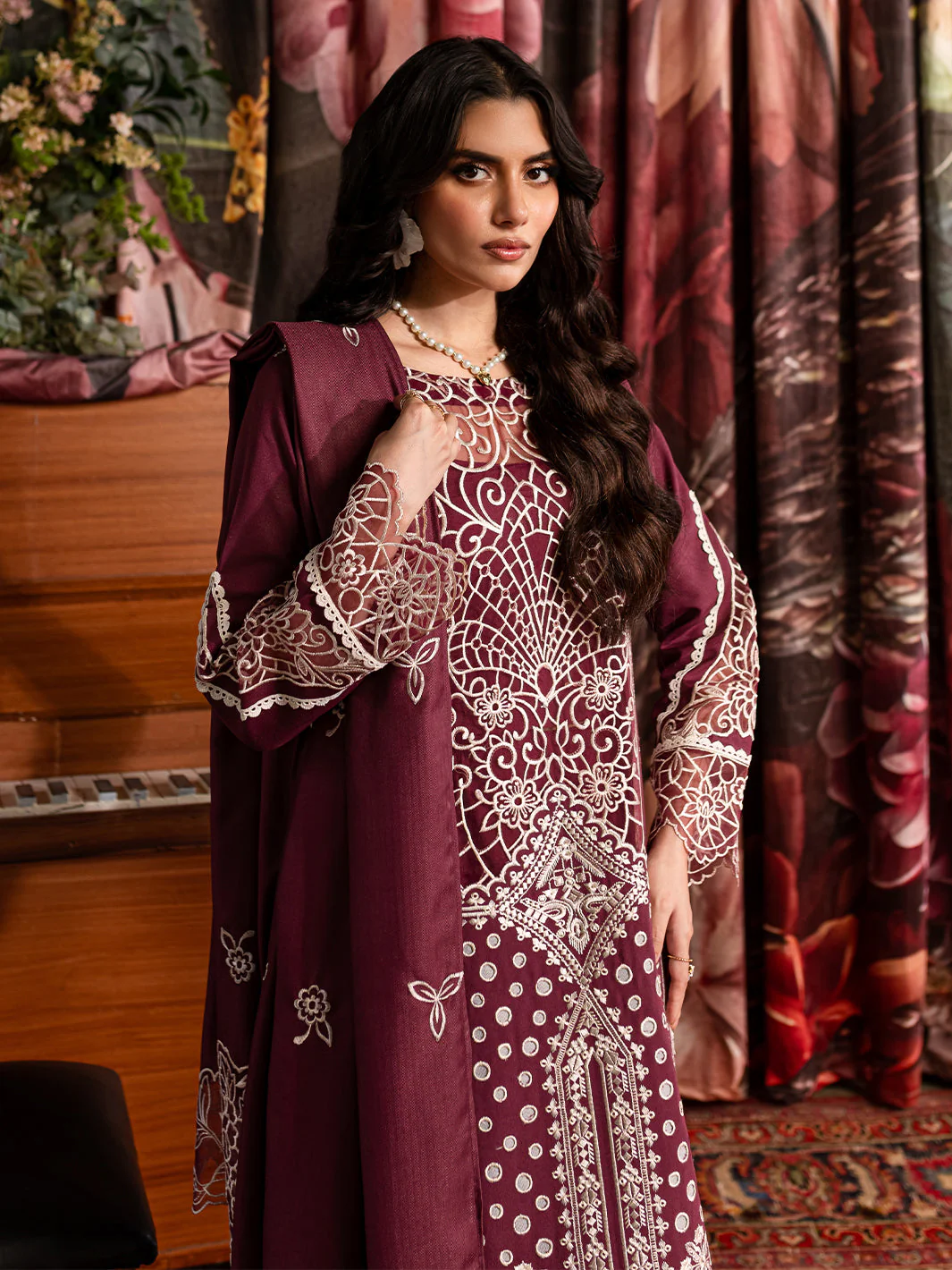 Mahnur Veronica Luxury Karandi Winter – ROSE - Image 2