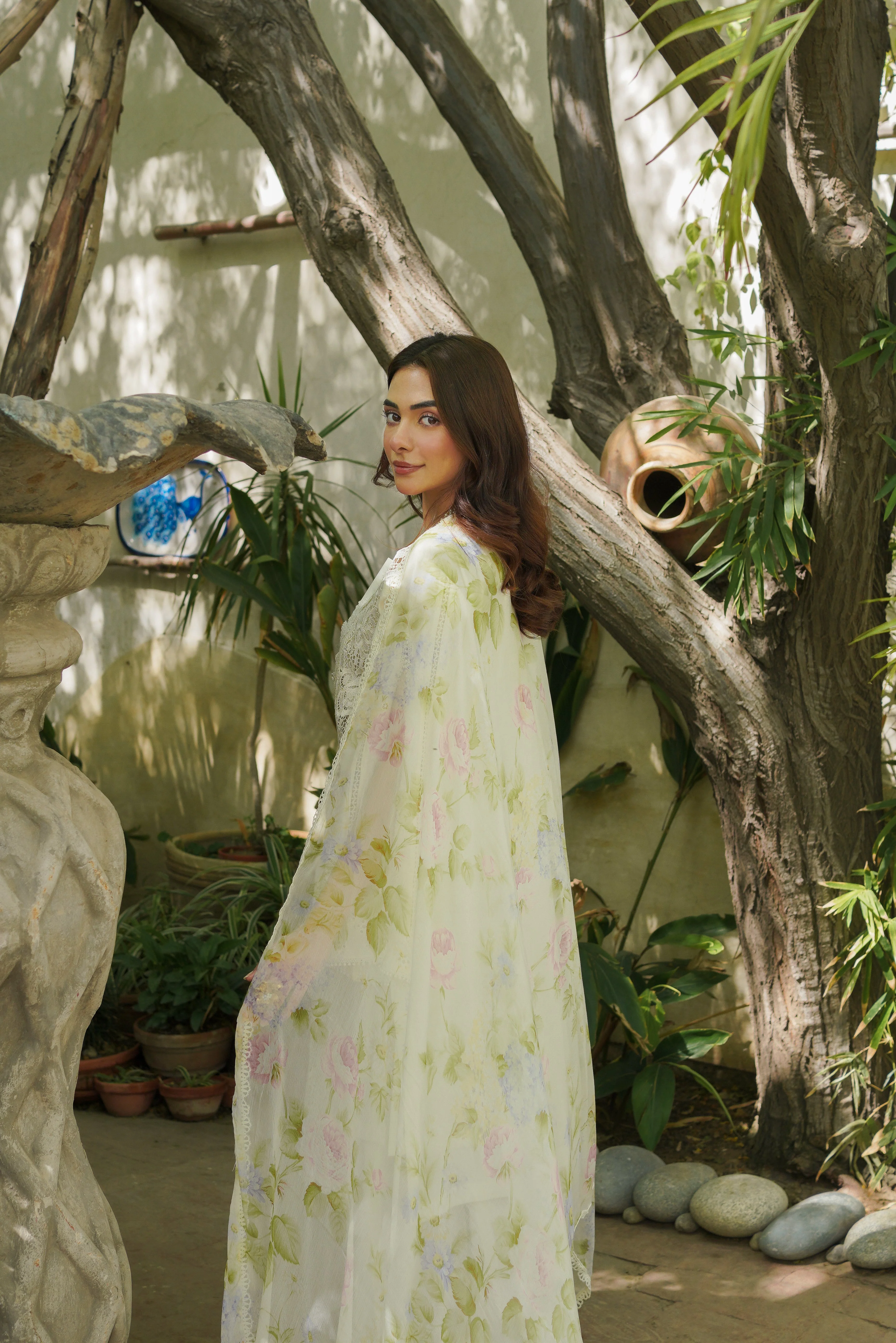 Manara by Maria Asif Baig Luxury Lawn – Motia - Image 2