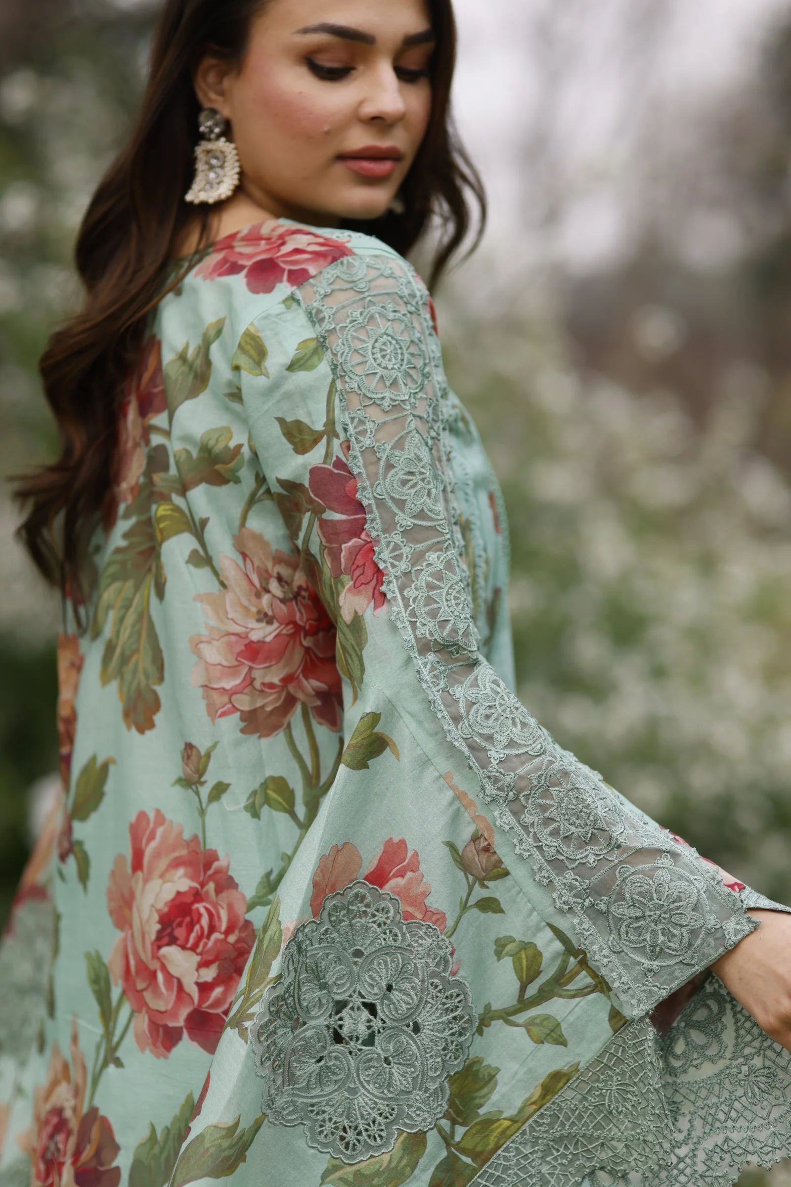 Manara by Maria Asif Baig - Vintage Flora Lawn Collection – OPALIA - Image 4