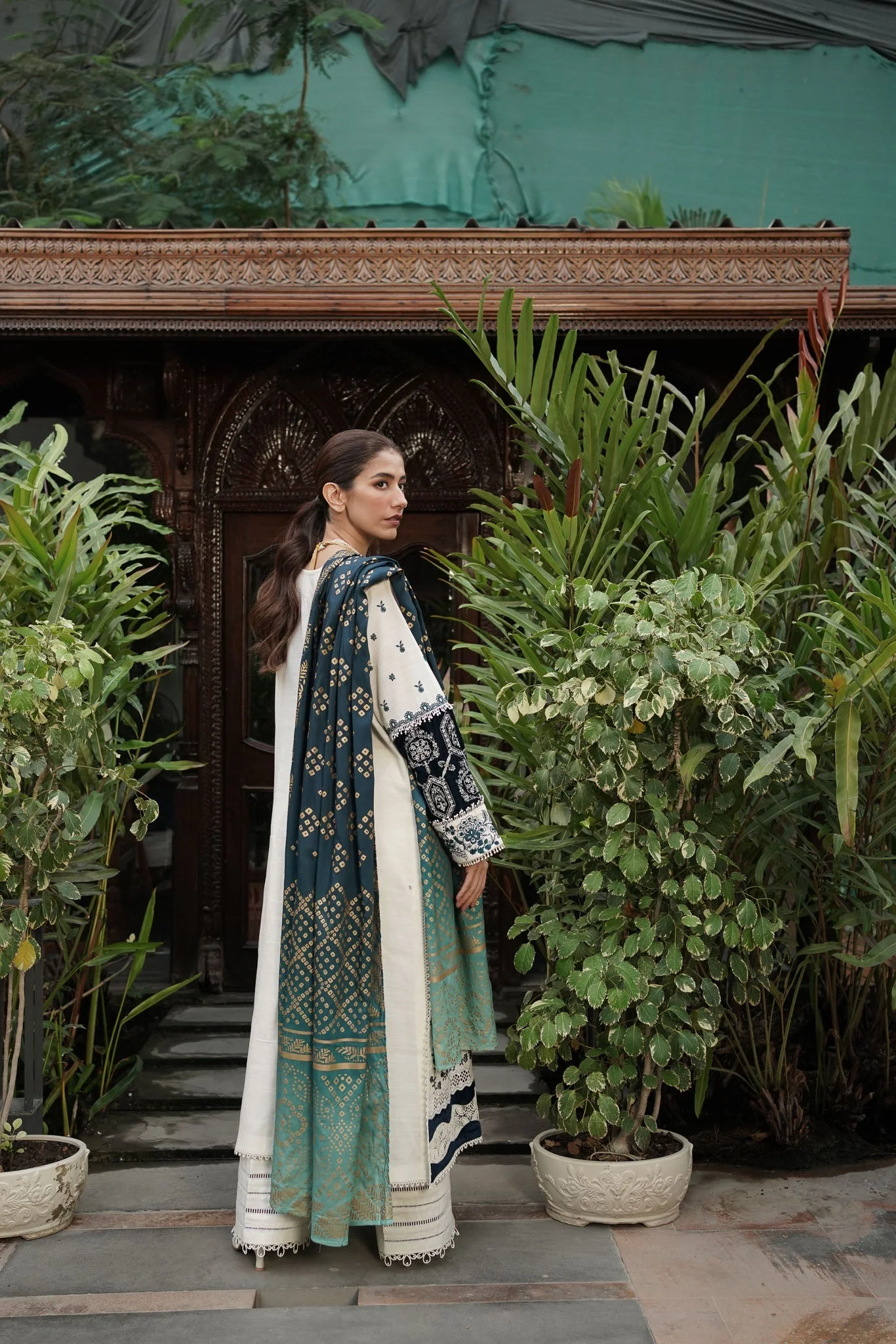 Manara Luxury Winter Festive Collection – Hurrem - Image 4