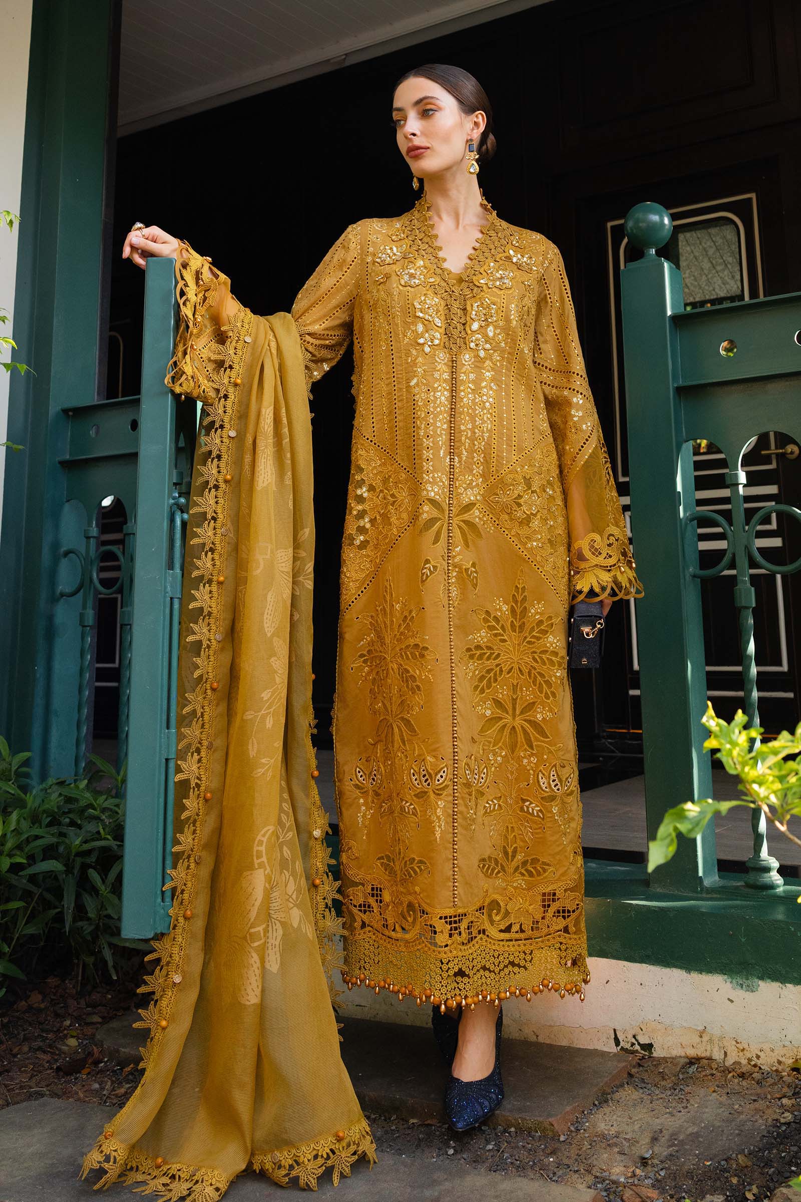 MARIA.B Eid Festive Luxury Lawn – EL26-07 - Image 2