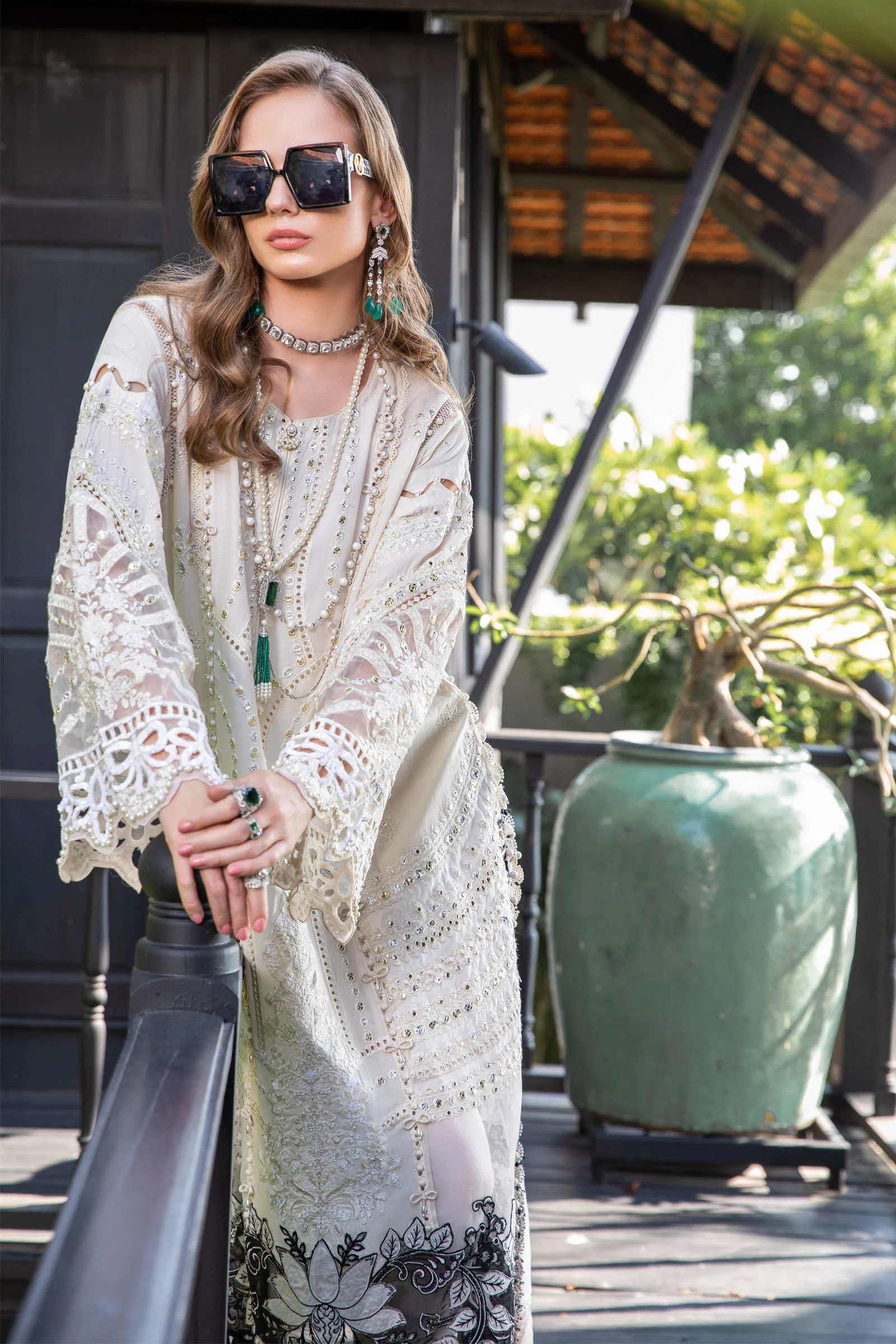 MARIA.B Eid Luxury Lawn Collection – EL-23-02-Off White - Image 4