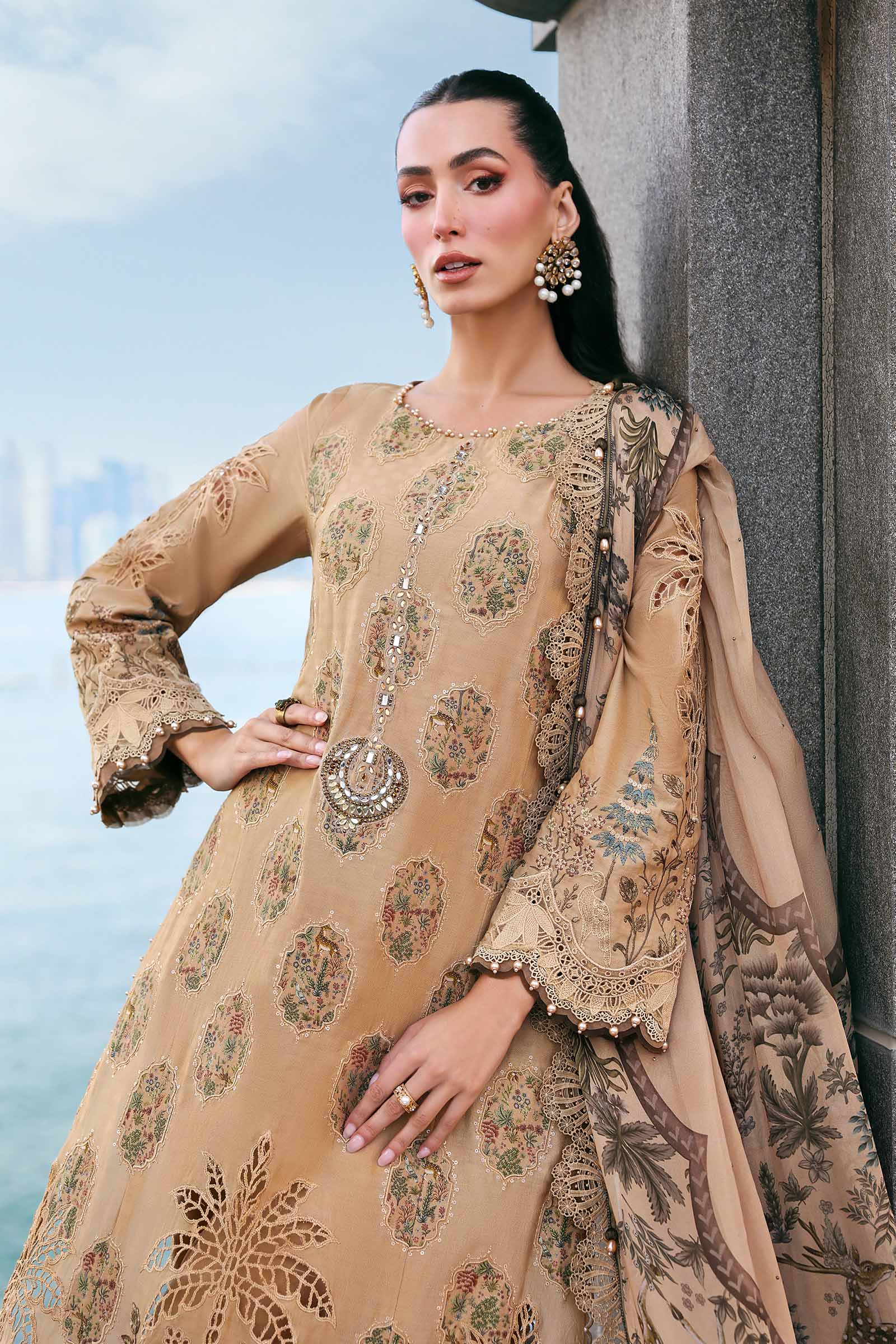 MARIA.B Eid Luxury Lawn – D2605A - Image 7