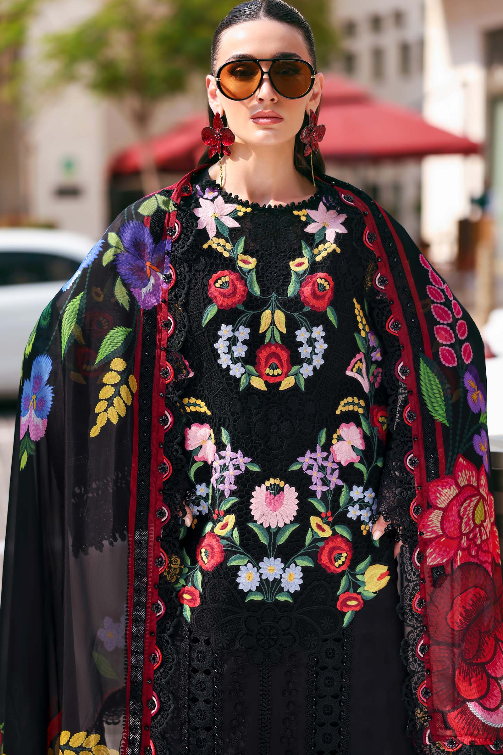 MARIA.B Eid Luxury Lawn – D2610B - Image 6