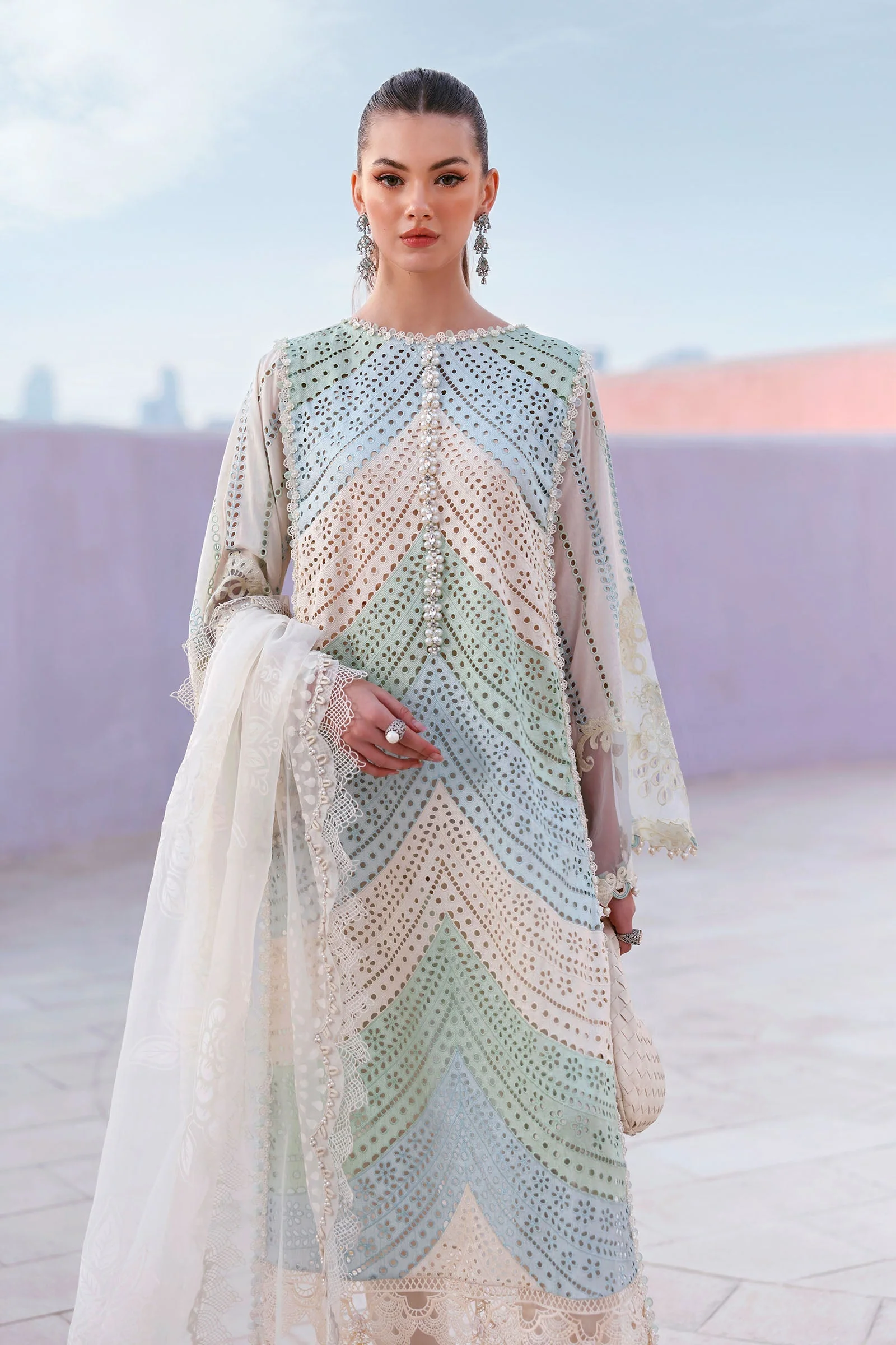 MARIA.B Eid Luxury Lawn – D2612A
