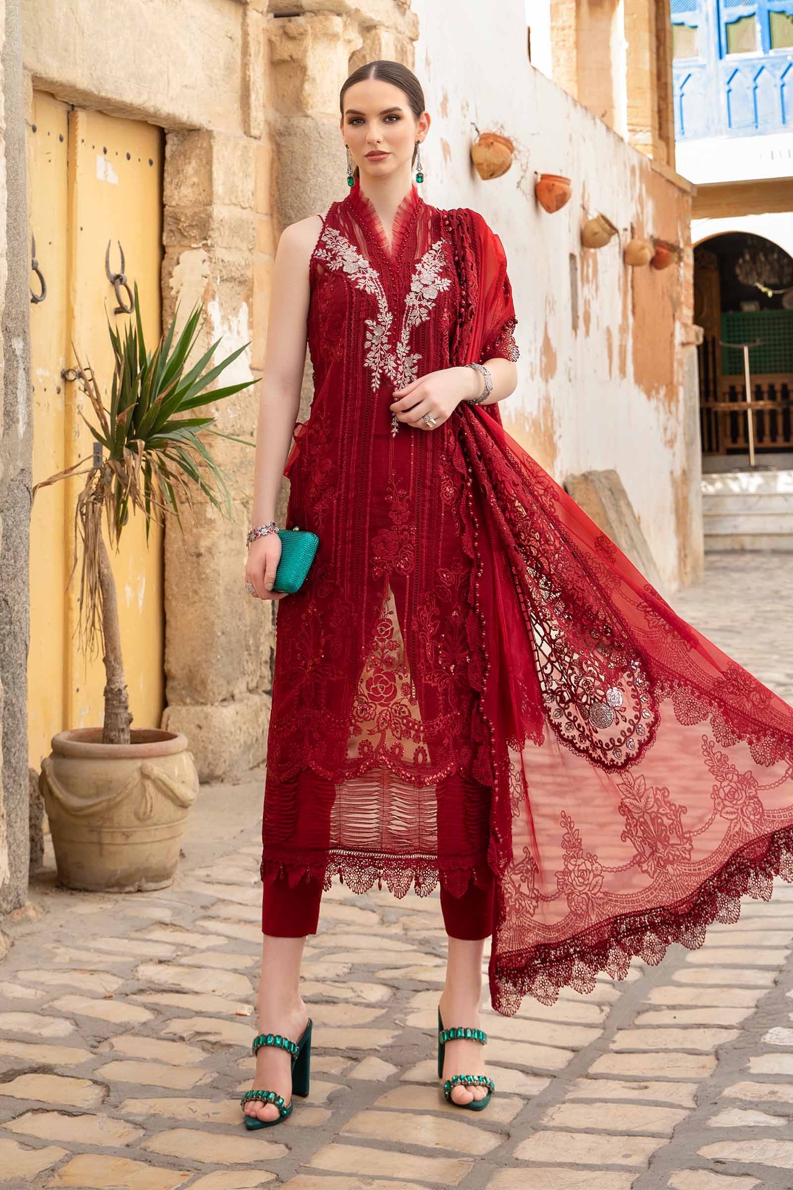 MARIA.B Luxury Eid Lawn – D-2401-B - Image 3