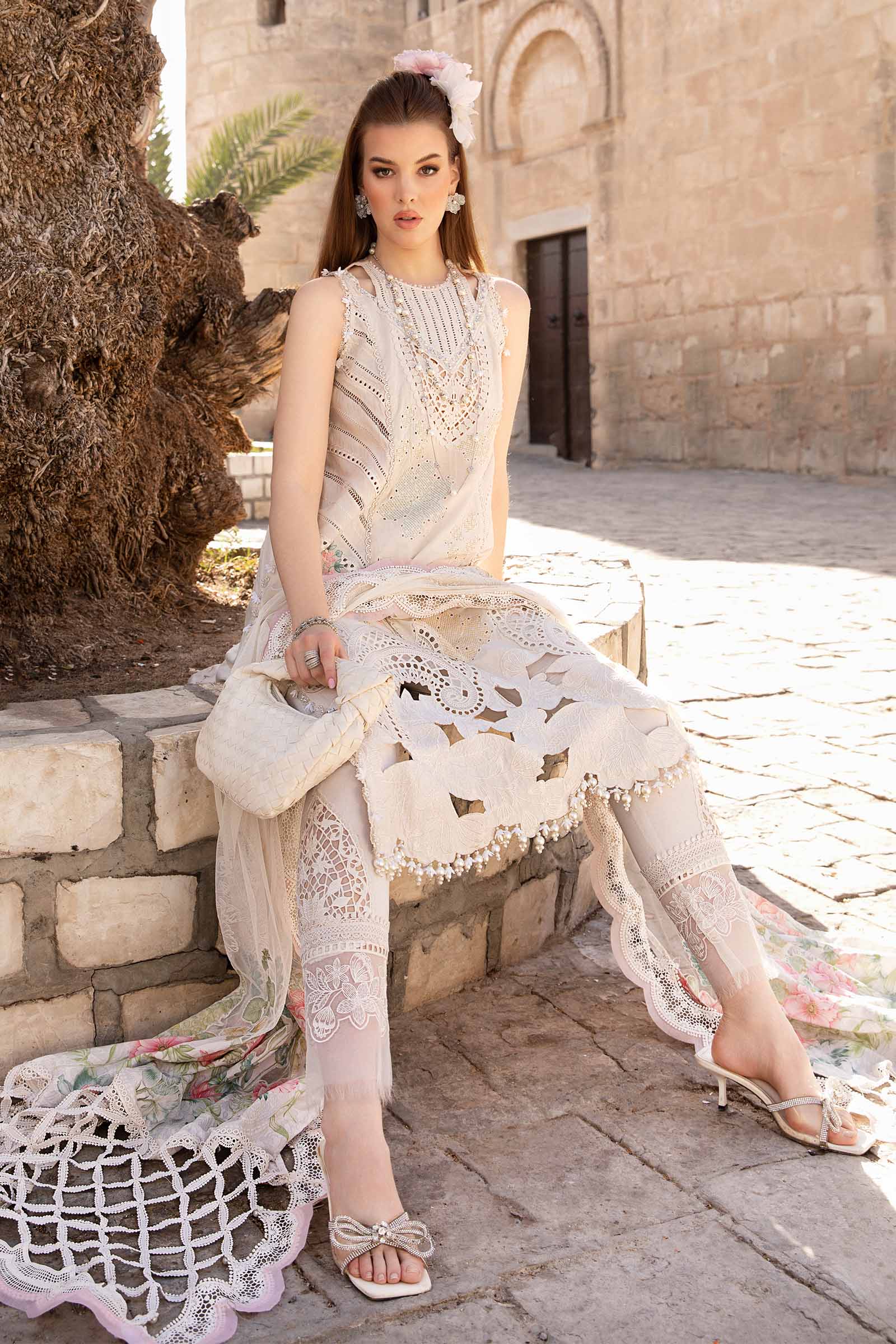 MARIA.B Luxury Eid Lawn – D-2407-A - Image 4