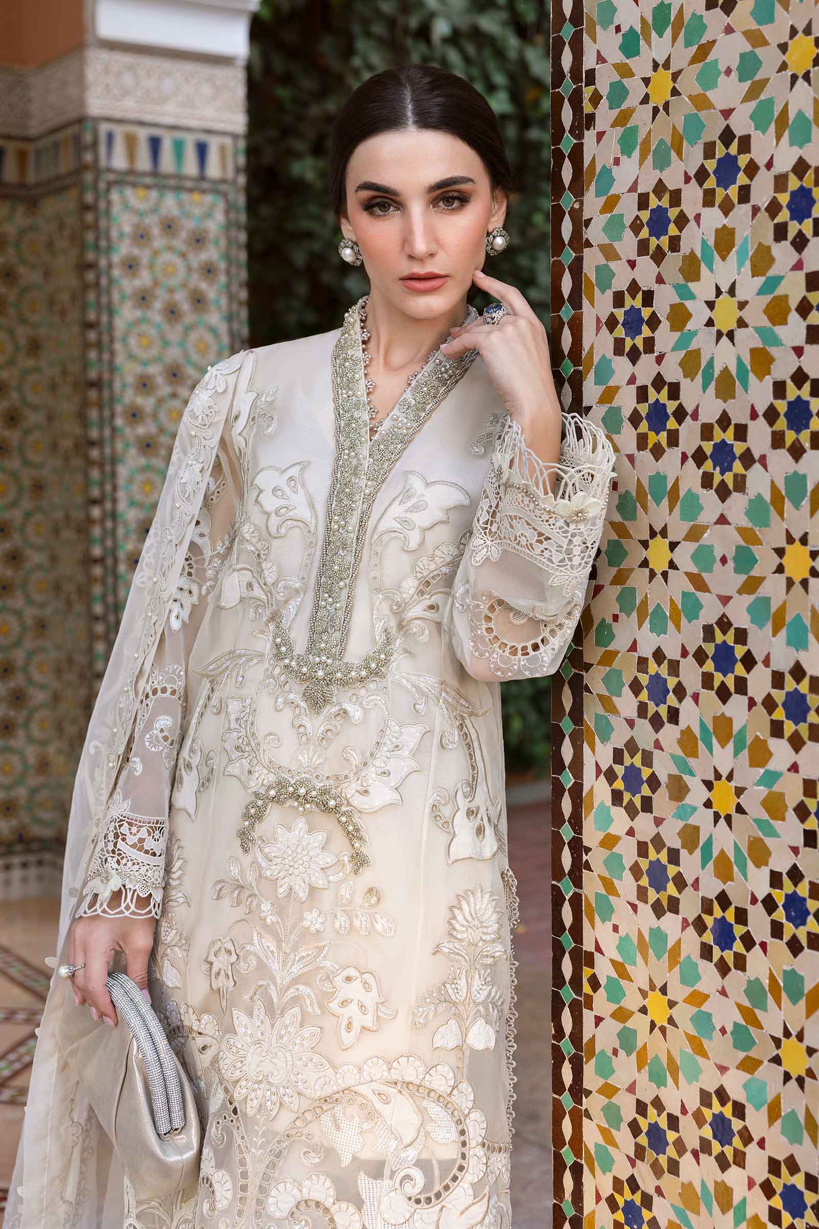 MARIA.B Luxury Lawn – Embroidered Organza Suit | D-2506-A - Image 2