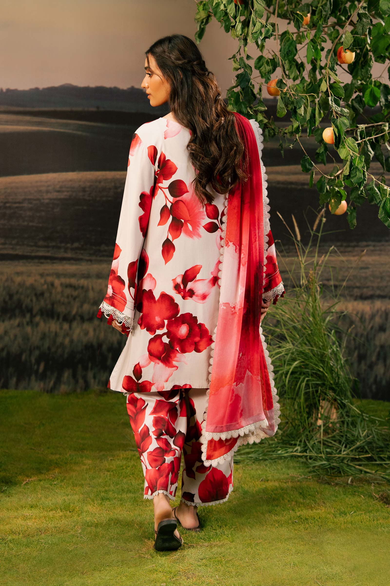 MARIA.B MBasics Arabic Lawn Suit – MB-01B - Image 4
