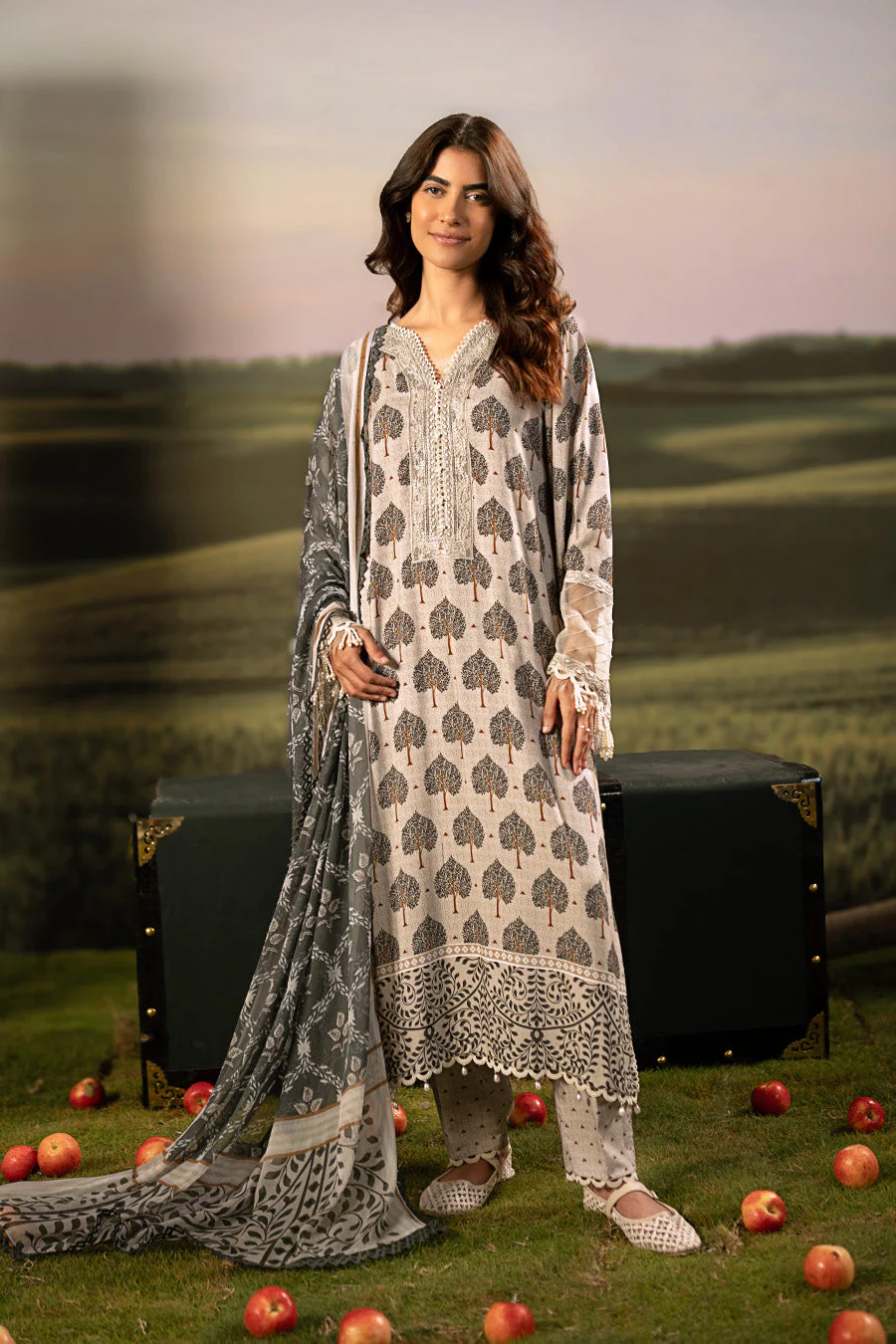 MARIA.B MBasics Arabic Lawn Suit – MB-03A