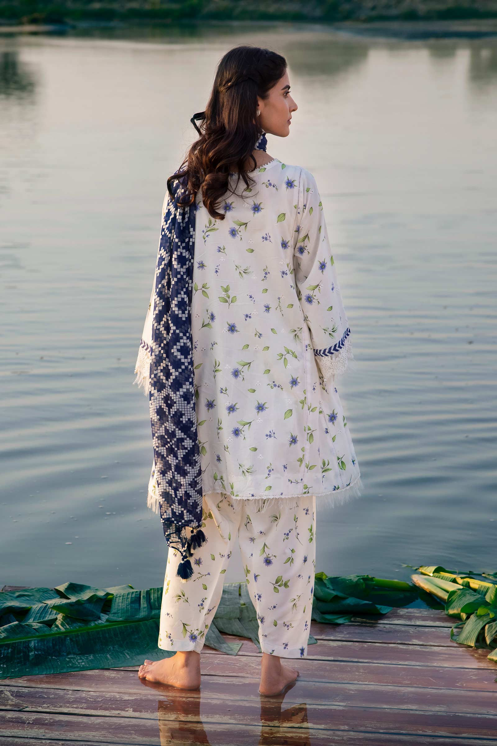 MARIA.B MBasics Eid Lawn Edit – 401-A - Image 4