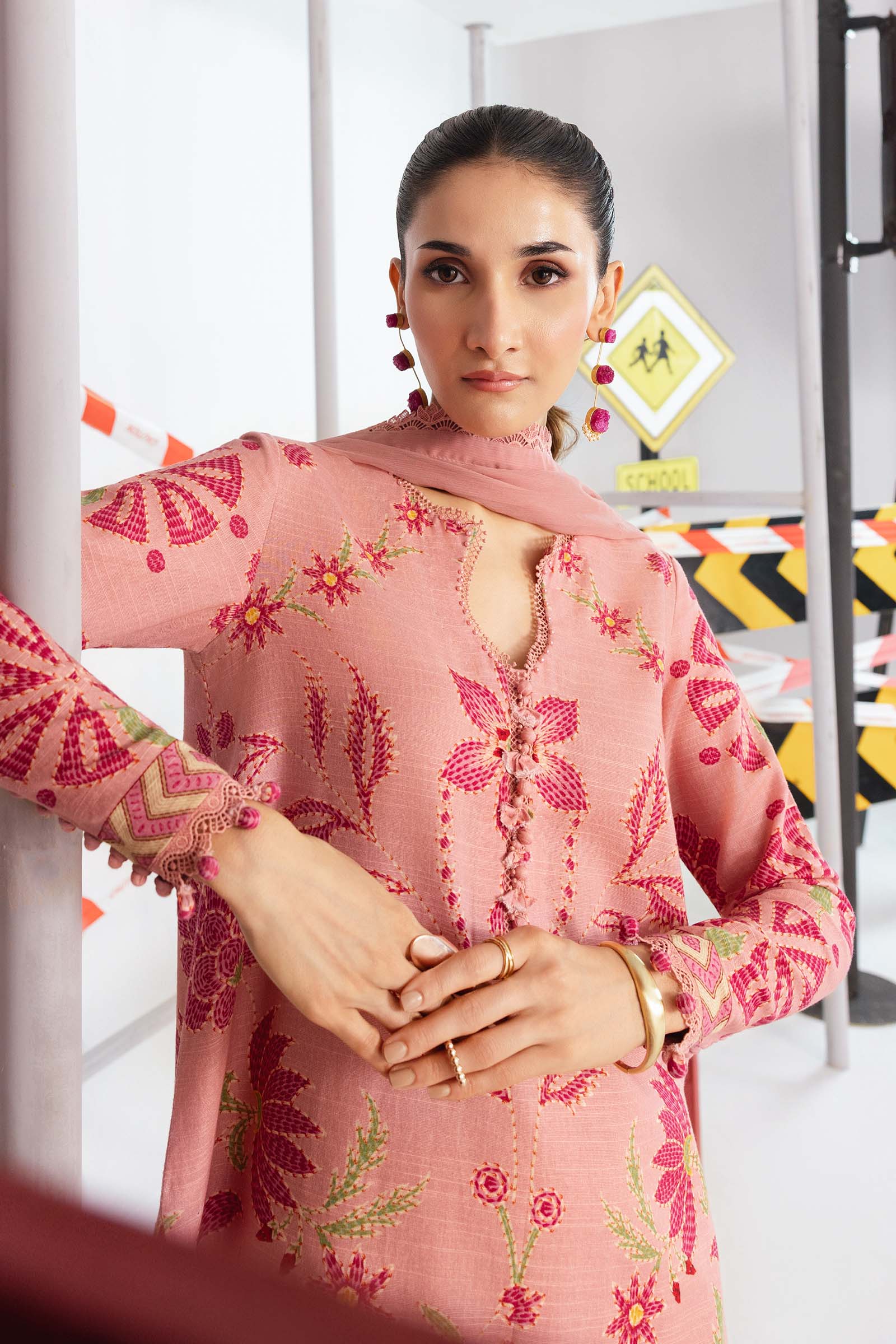 MARIA.B MBasics Winter Edit – Printed Slub Khaddar MB-CUS25-1104a - Image 2