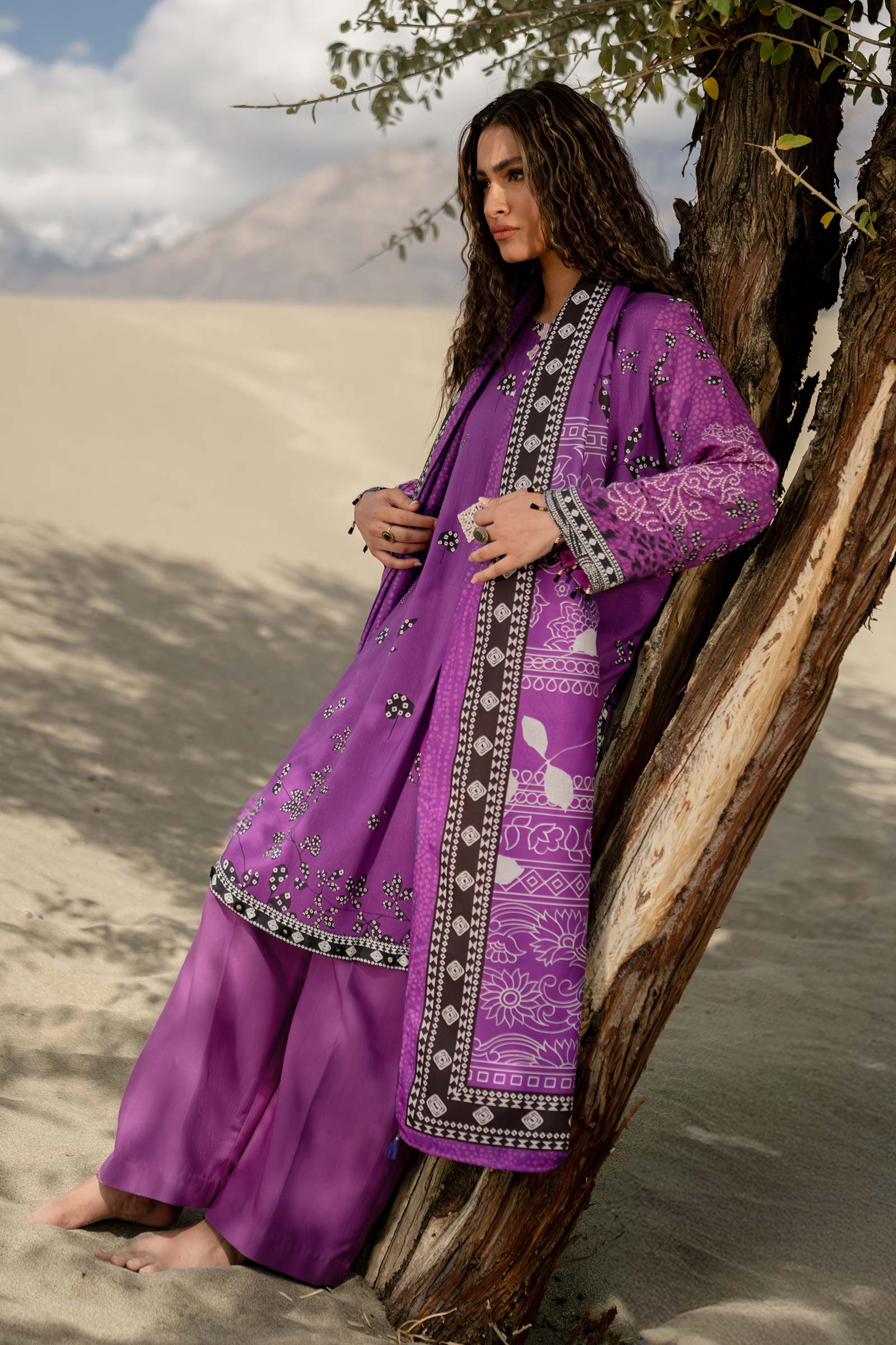 MARIA.B MBasics Winter Edition – Printed Linen Suit | 507-B - Image 5