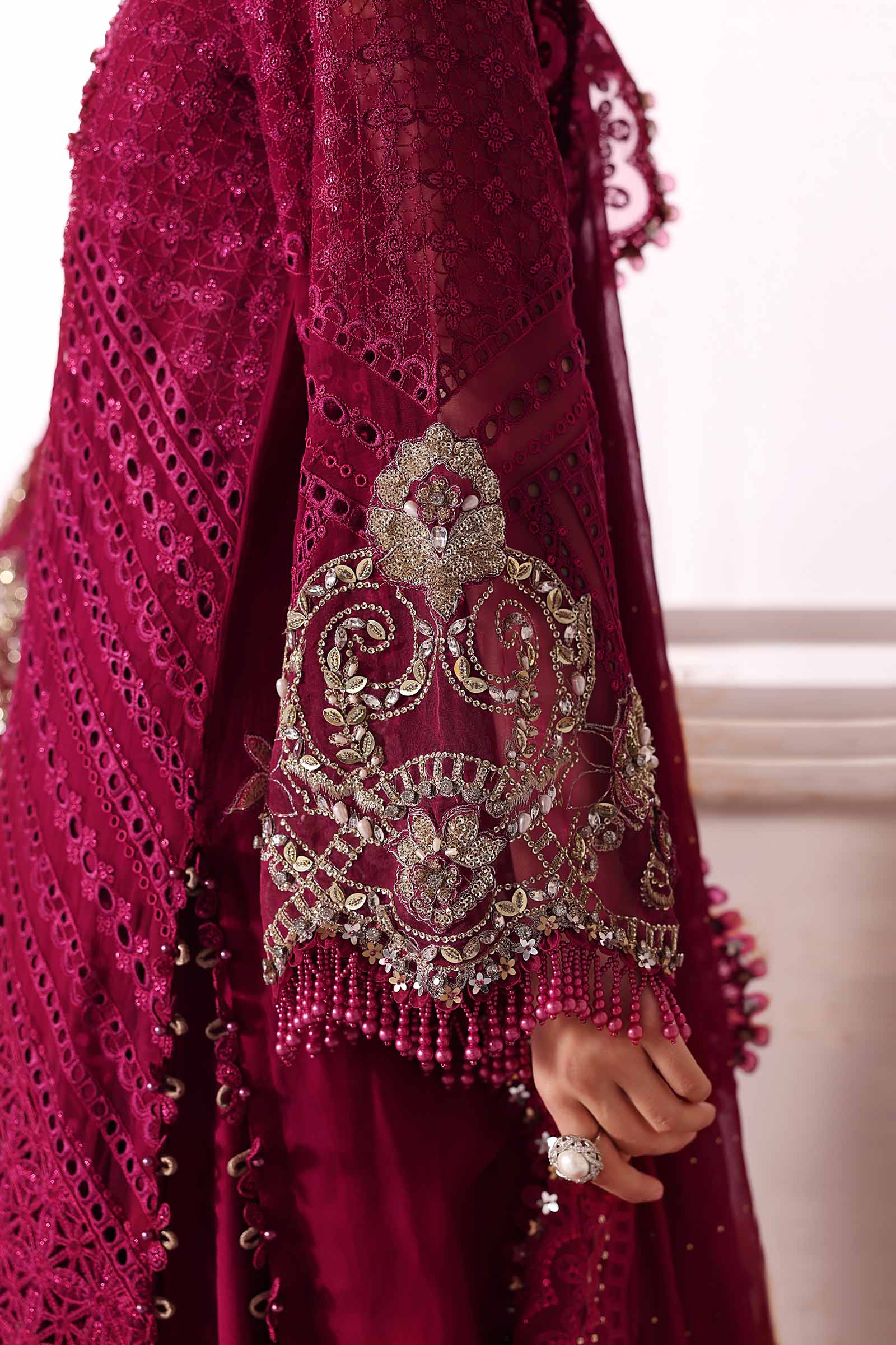 MARIA.B Mbroidered Luxury Formals – Embroidered Chiffon Suit | BD-3003 - Image 10