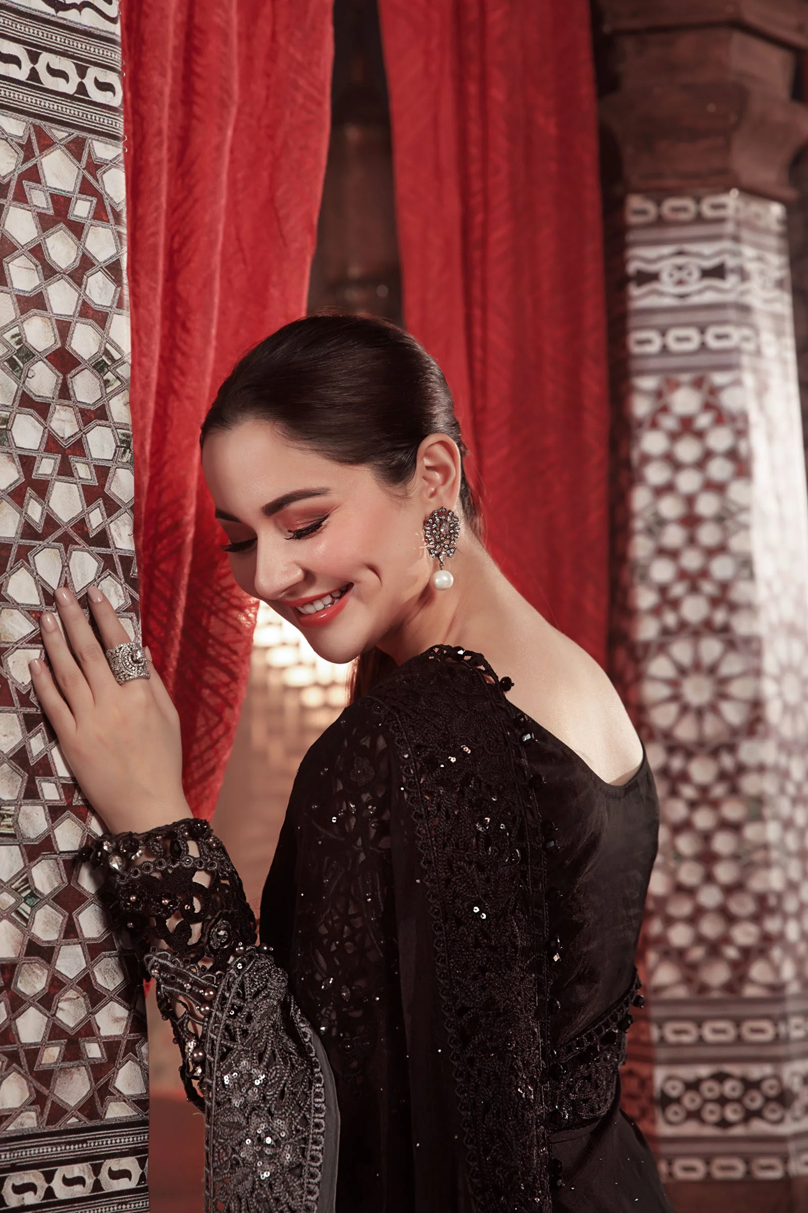 MARIA.B MBroidered Wedding Edition – Grey and Black (BD-2504) - Image 3