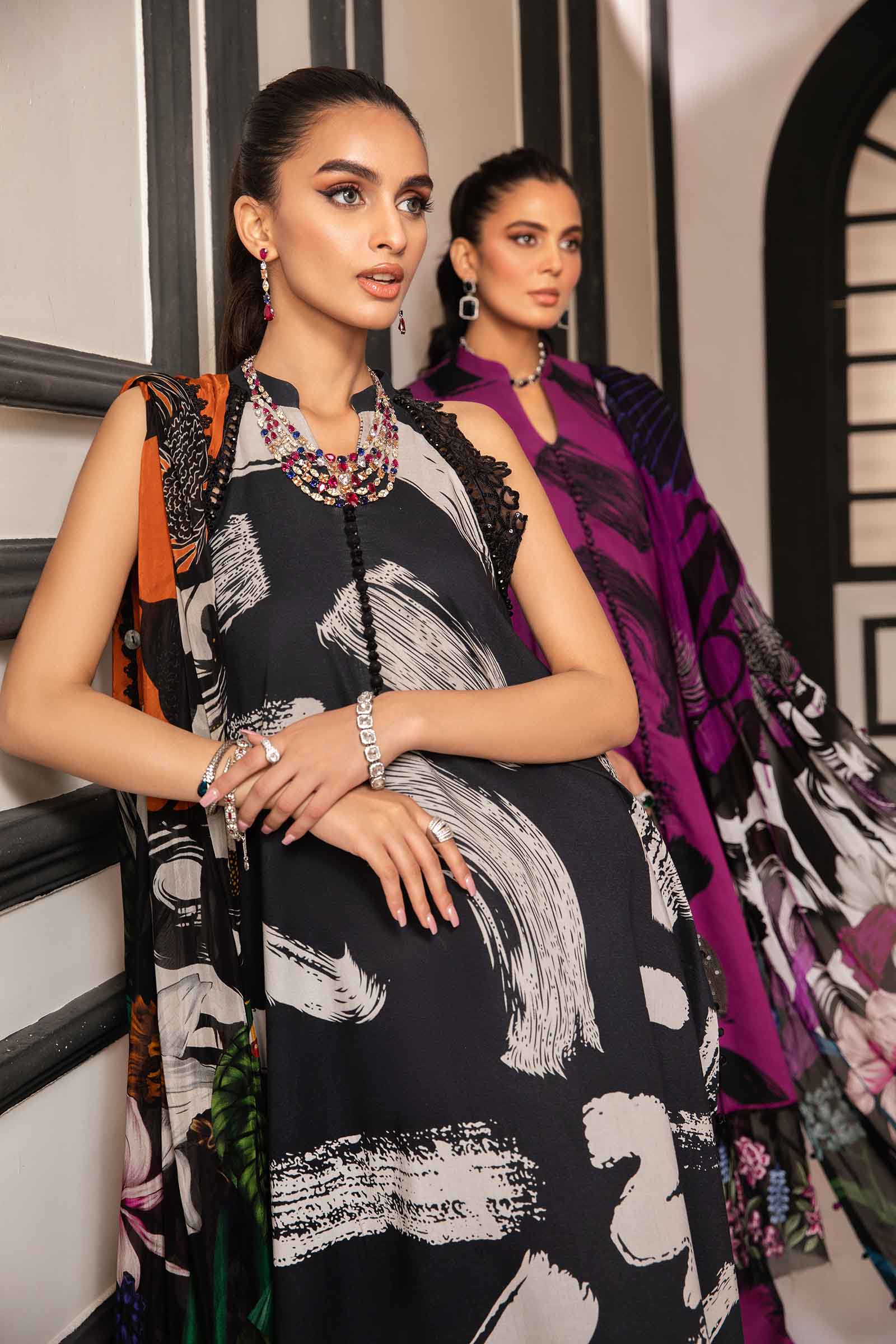 MARIA.B MPrints Eid Edit Lawn – MPT-2205-A - Image 4