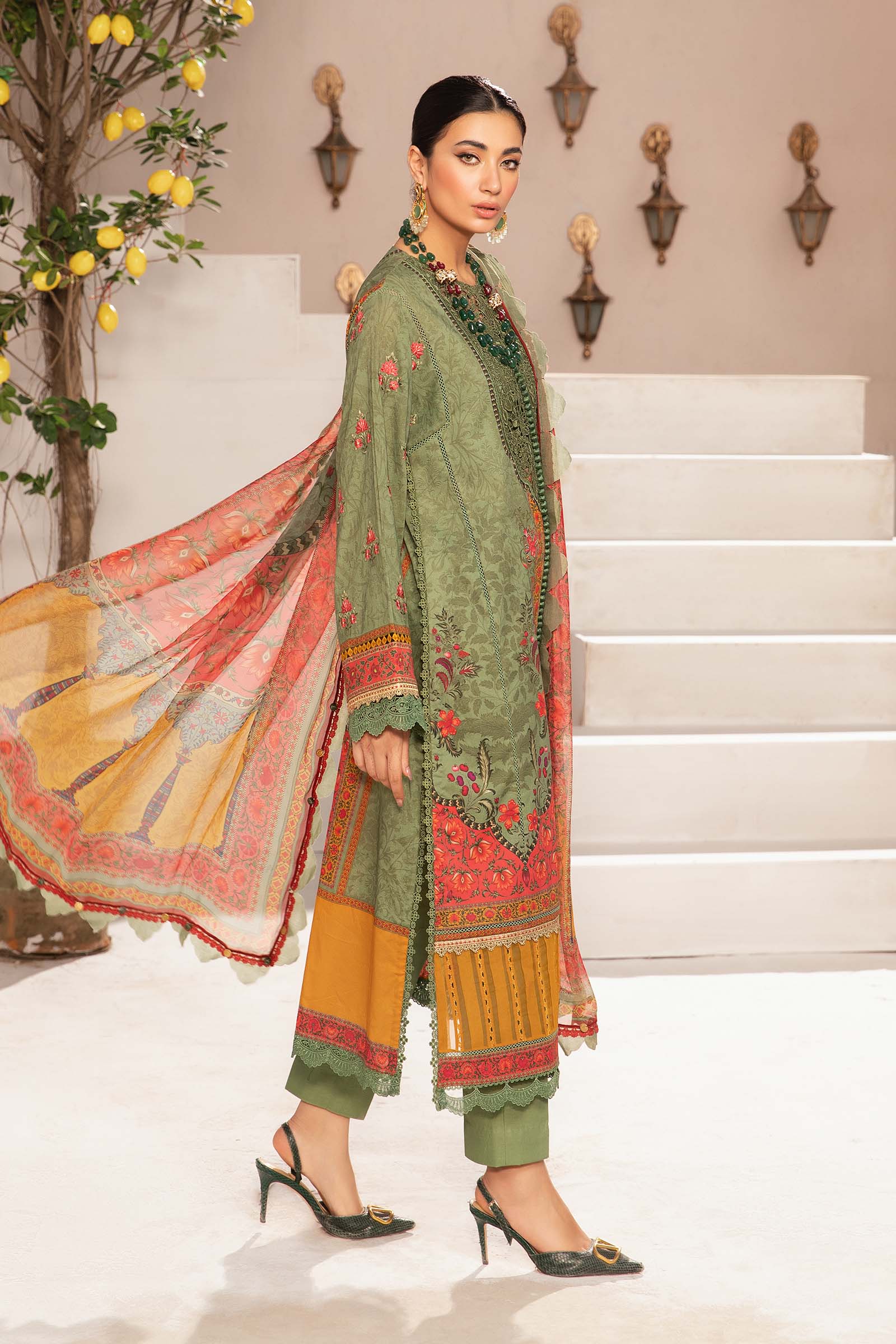 MARIA.B MPrints Eid Edit Lawn – MPT-2206-A - Image 4