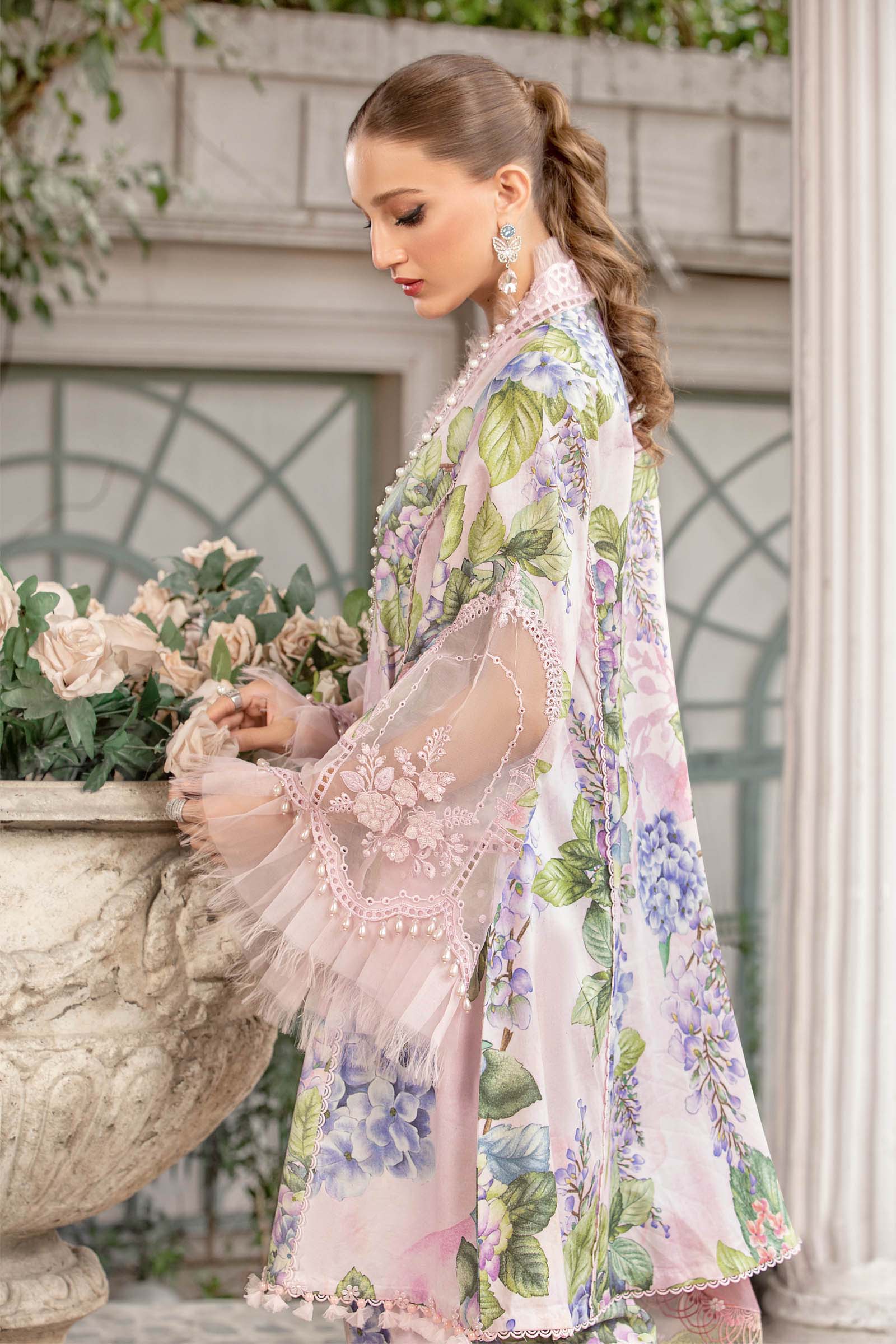 MARIA.B MPrints Eid Lawn Collection – MPT-1801-A - Image 4