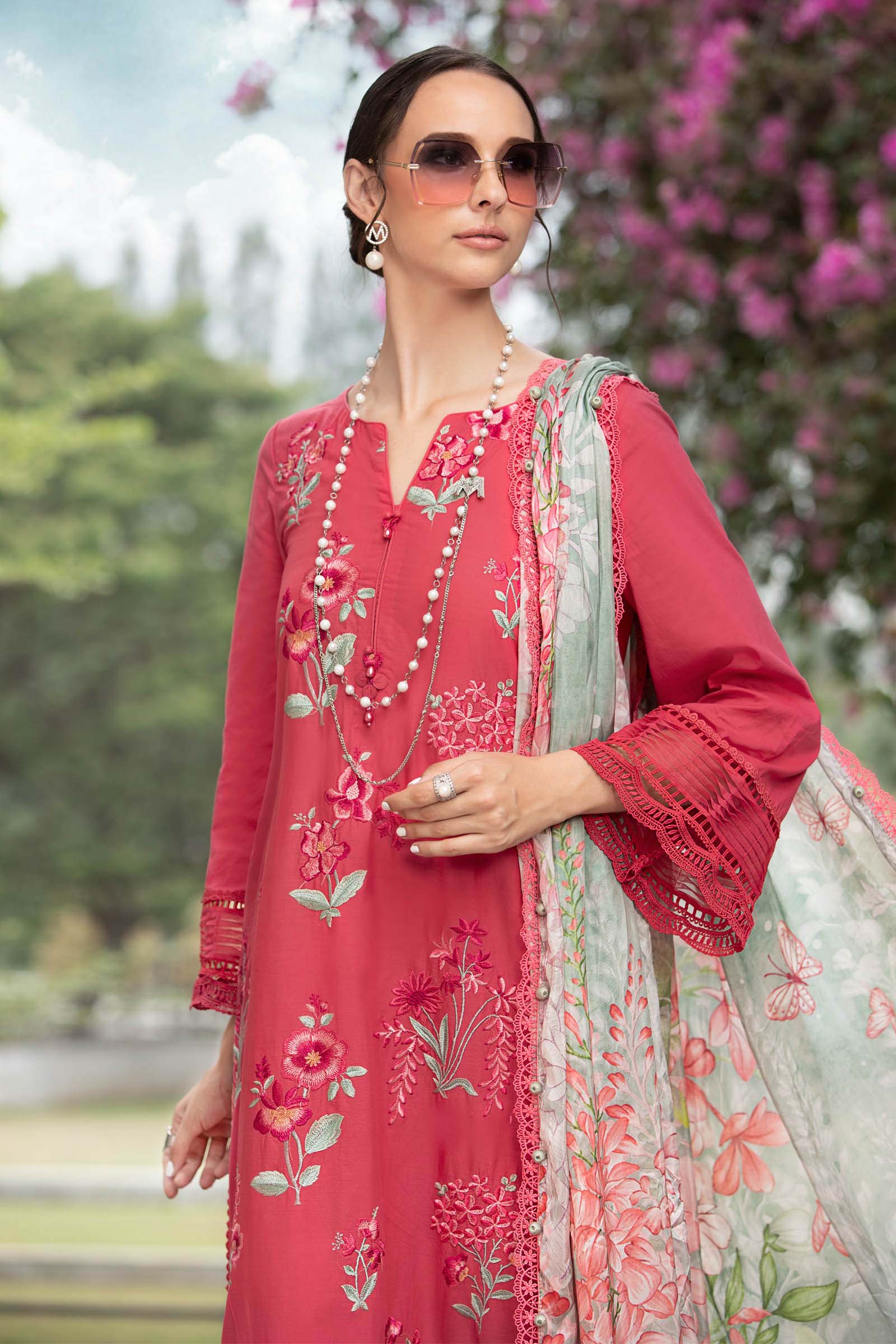 MARIA.B MPrints Eid Lawn Collection – MPT-1802-A - Image 5