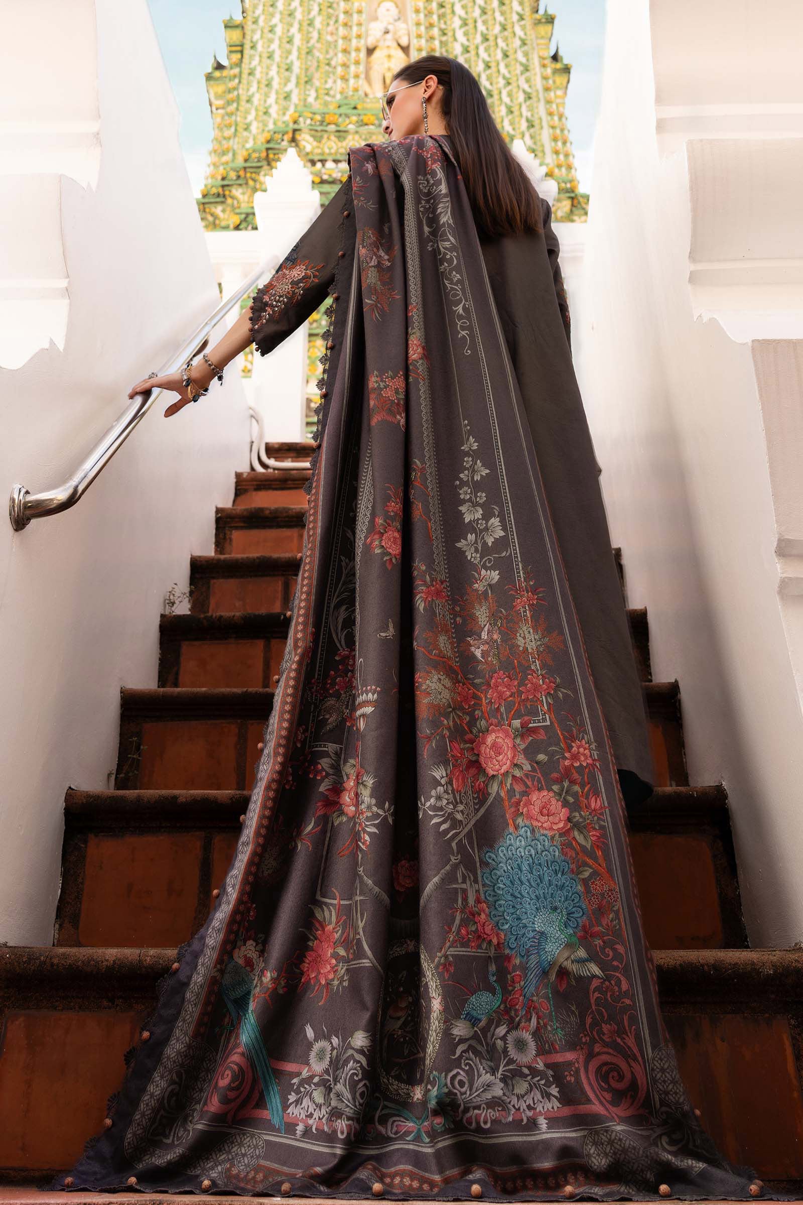 MARIA.B MPrints Winter – Embroidered Twill Linen Suit MPT-2801-B - Image 6