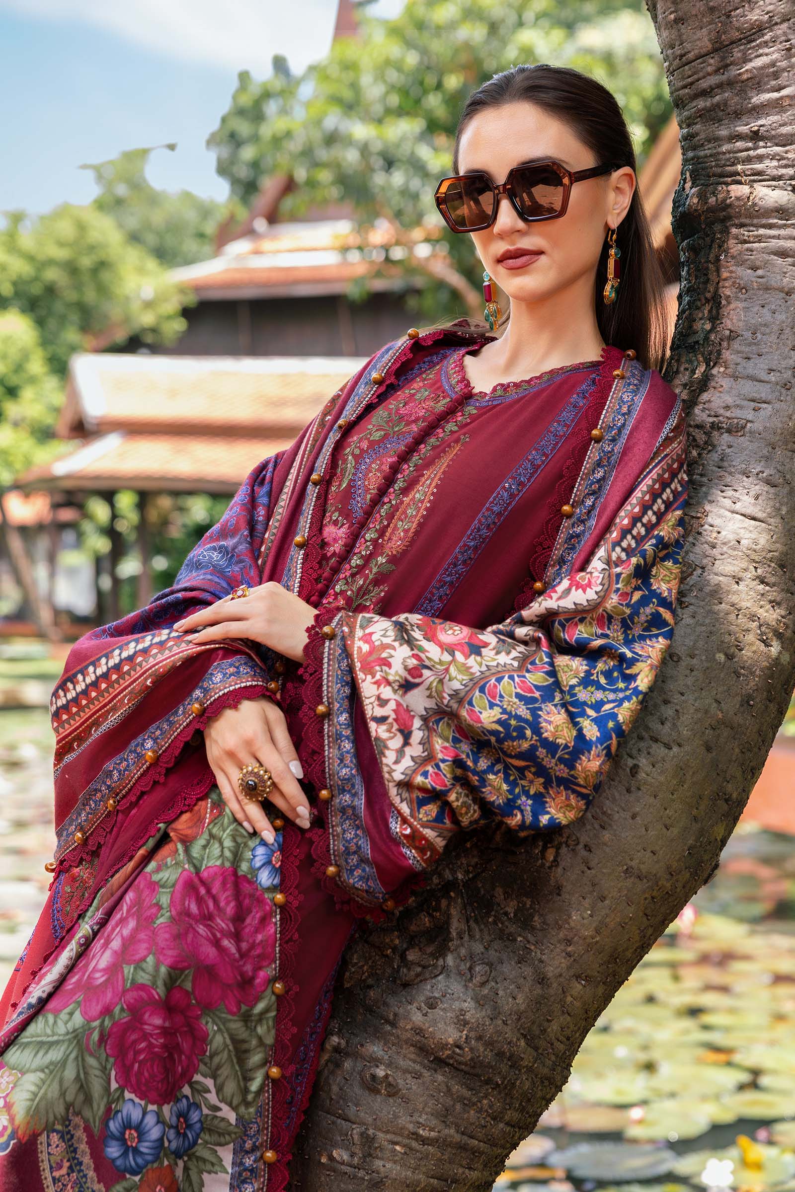 MARIA.B MPrints Winter – Embroidered Twill Linen Suit MPT-2807-A - Image 2