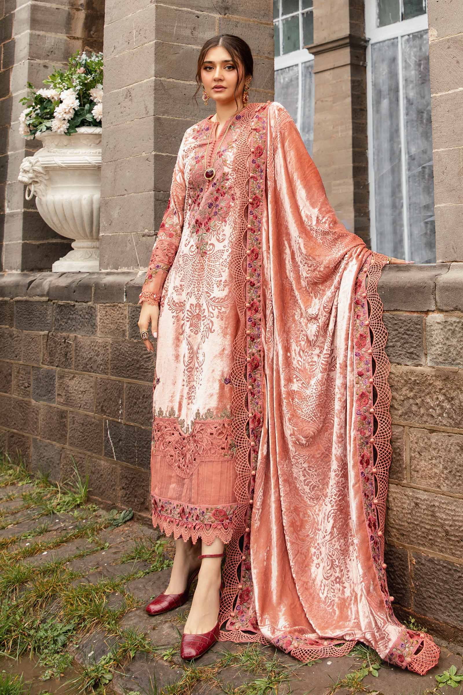 MARIA.B Winter Luxe – Embroidered Palachi | DL-1206 - Image 4