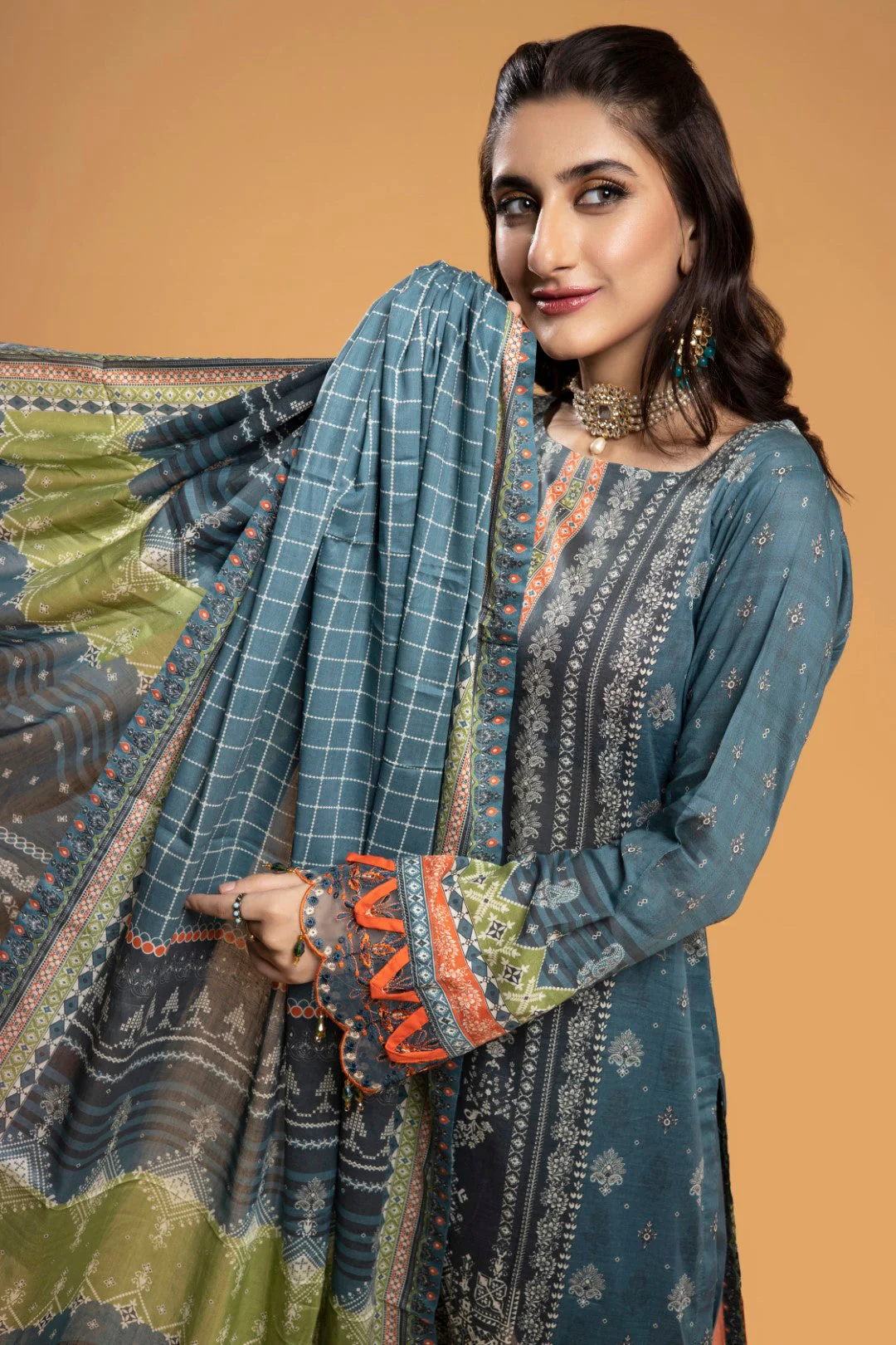 Maria Digital Printed Lawn Collection – MAR-003 - Image 3