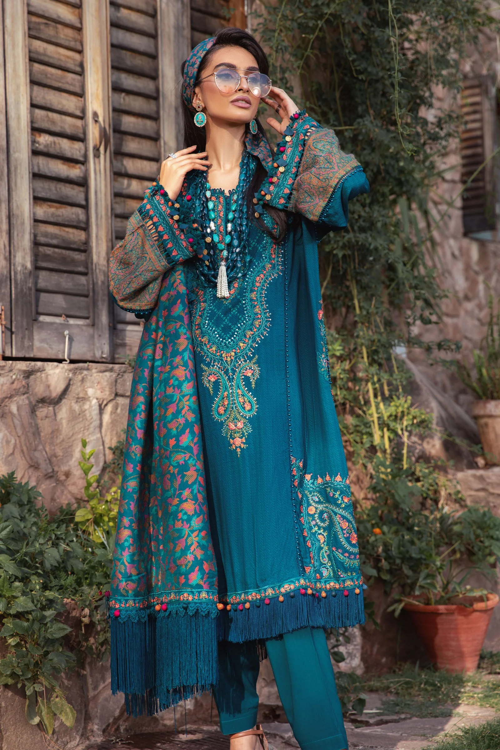 MARIA.B. Linen Luxury Winter Collection 2022 – DL-1009-Blue - Image 2
