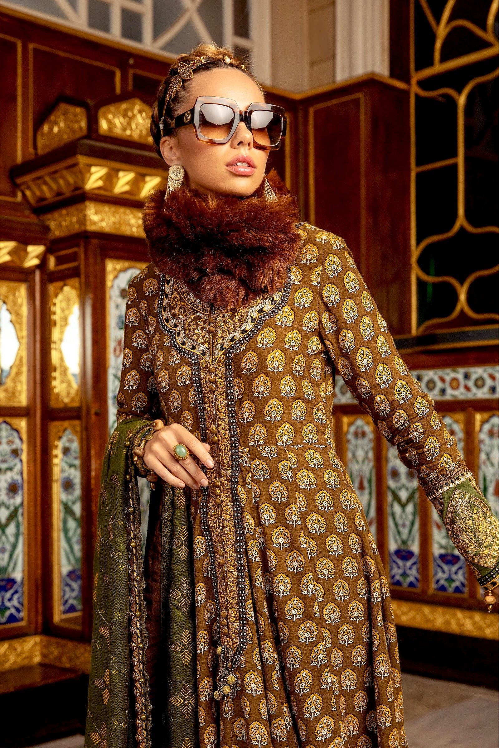 MARIA.B. Linen Winter Collection '21 – DL-912-Brown - Image 4