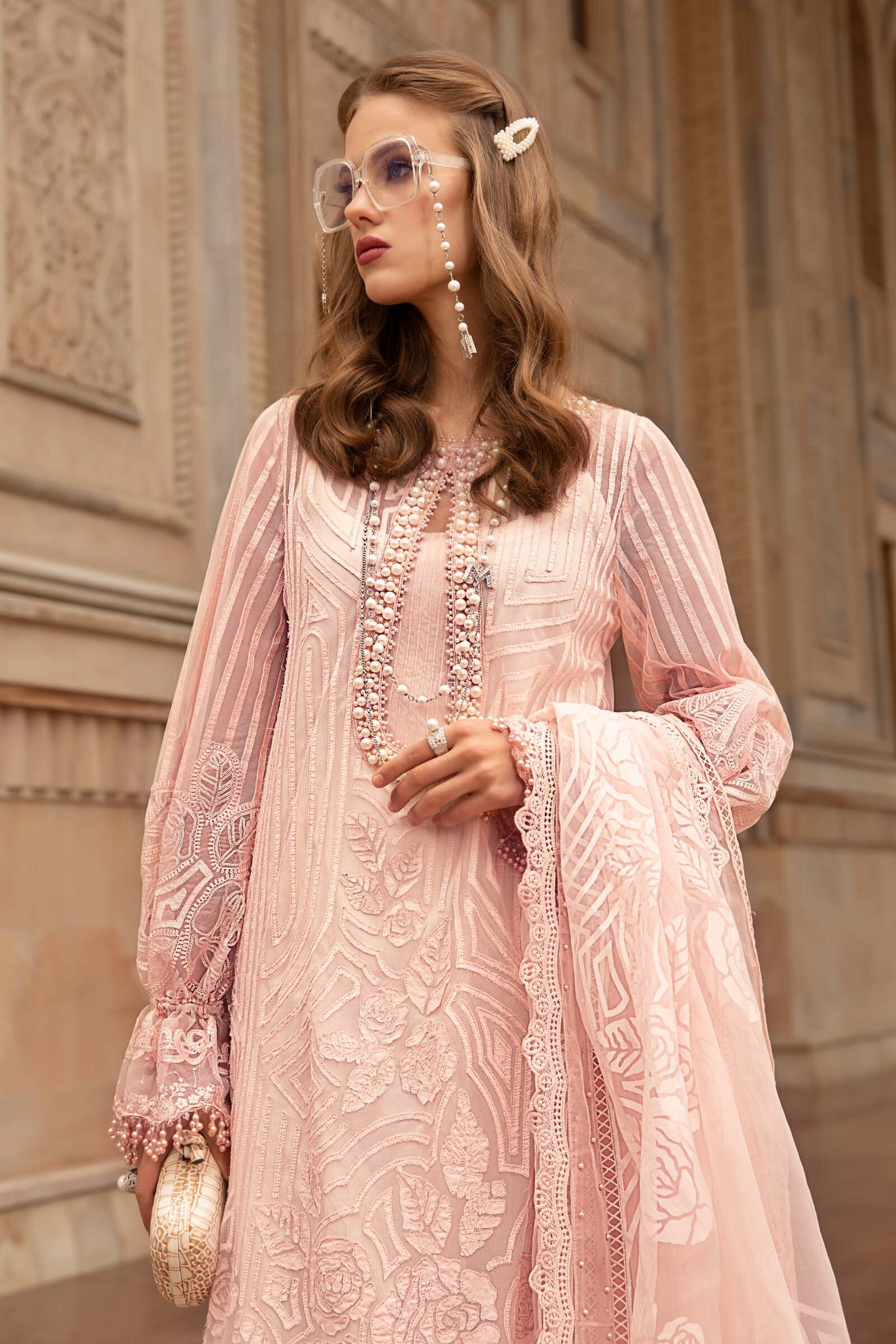 MARIA.B Luxury Lawn Collection 2023 – D-2306-A - Image 4