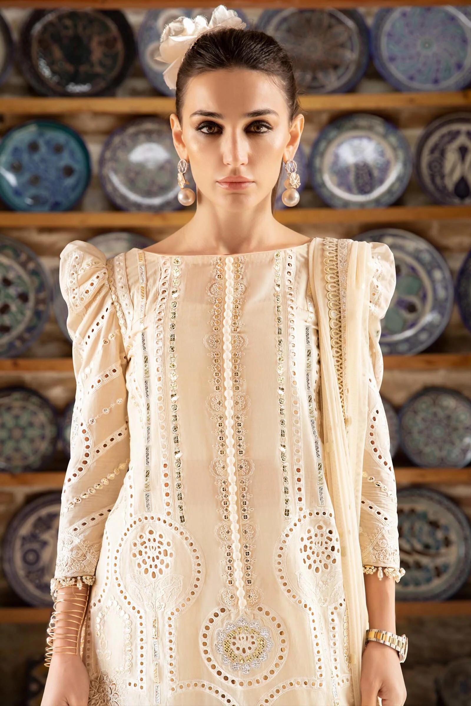 MARIA.B Luxury Lawn Collection 2023 – D-2308-A - Image 2