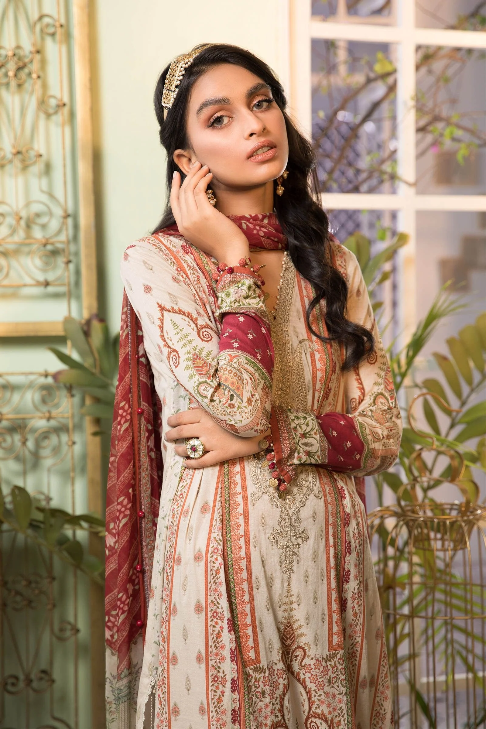 MARIA.B MPrints Eid Lawn Collection 2021 – MPT-1112-A - Image 3