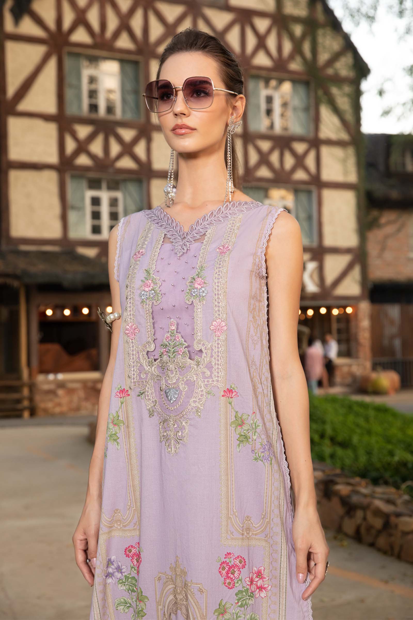 MARIA.B MPrints Lawn Collection 2023 – MPT-1713-B - Image 2