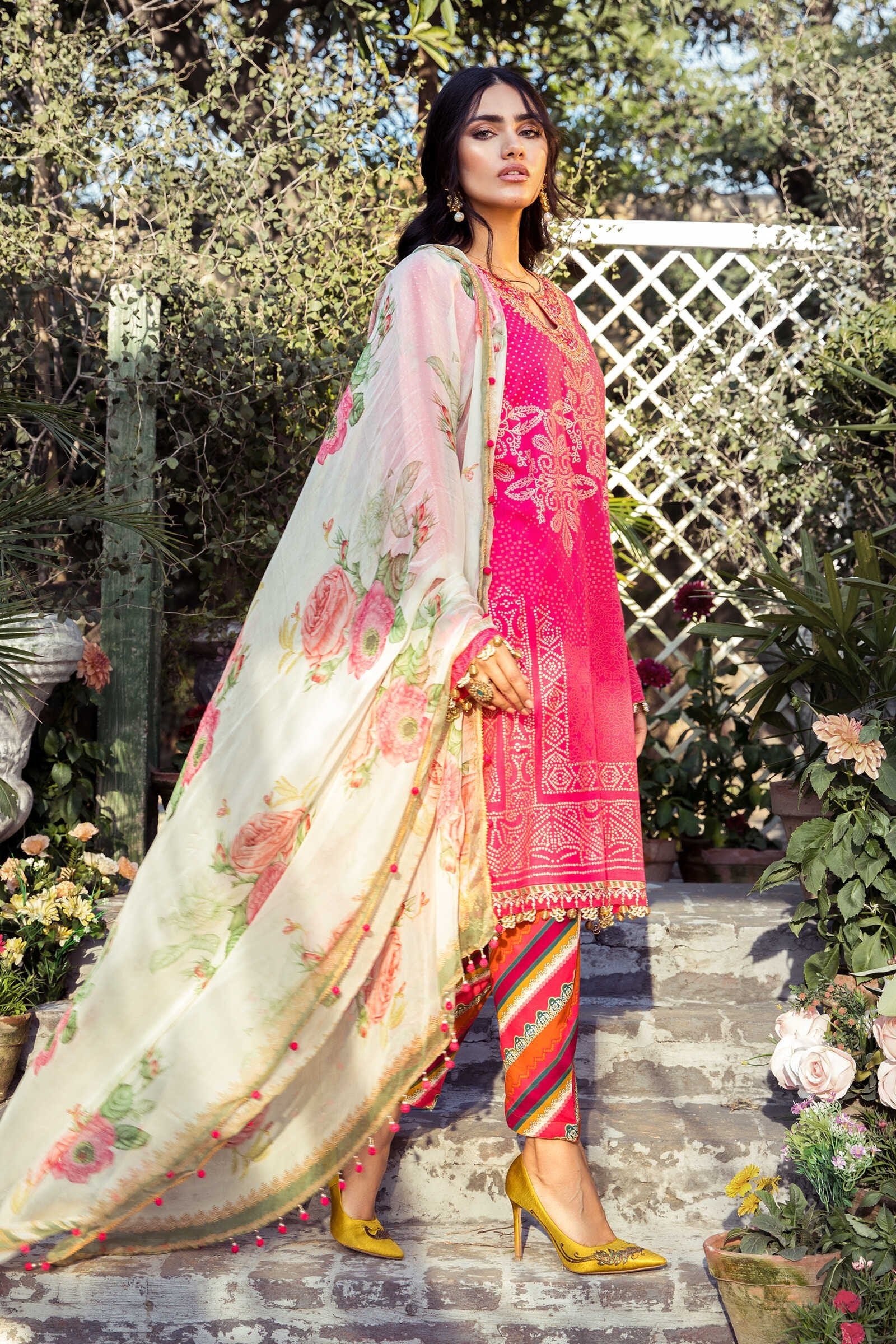 MARIA.B MPrints Spring/Summer Lawn Collection 2021 – MPT-1004-A - Image 3