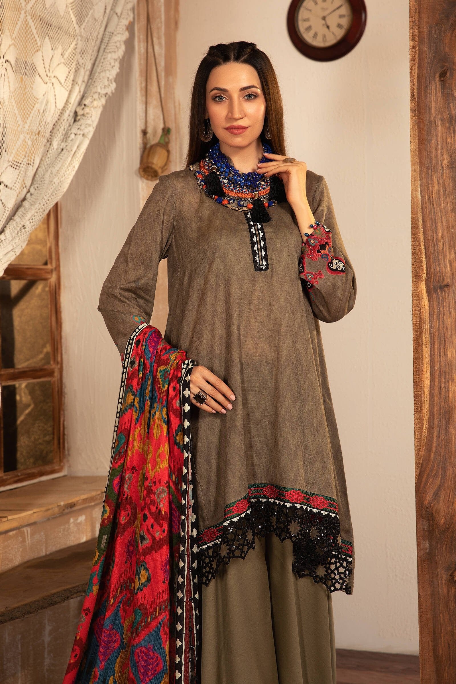 MARIA.B. MPrints Winter Collection '21 – MPT-1209-A - Image 2